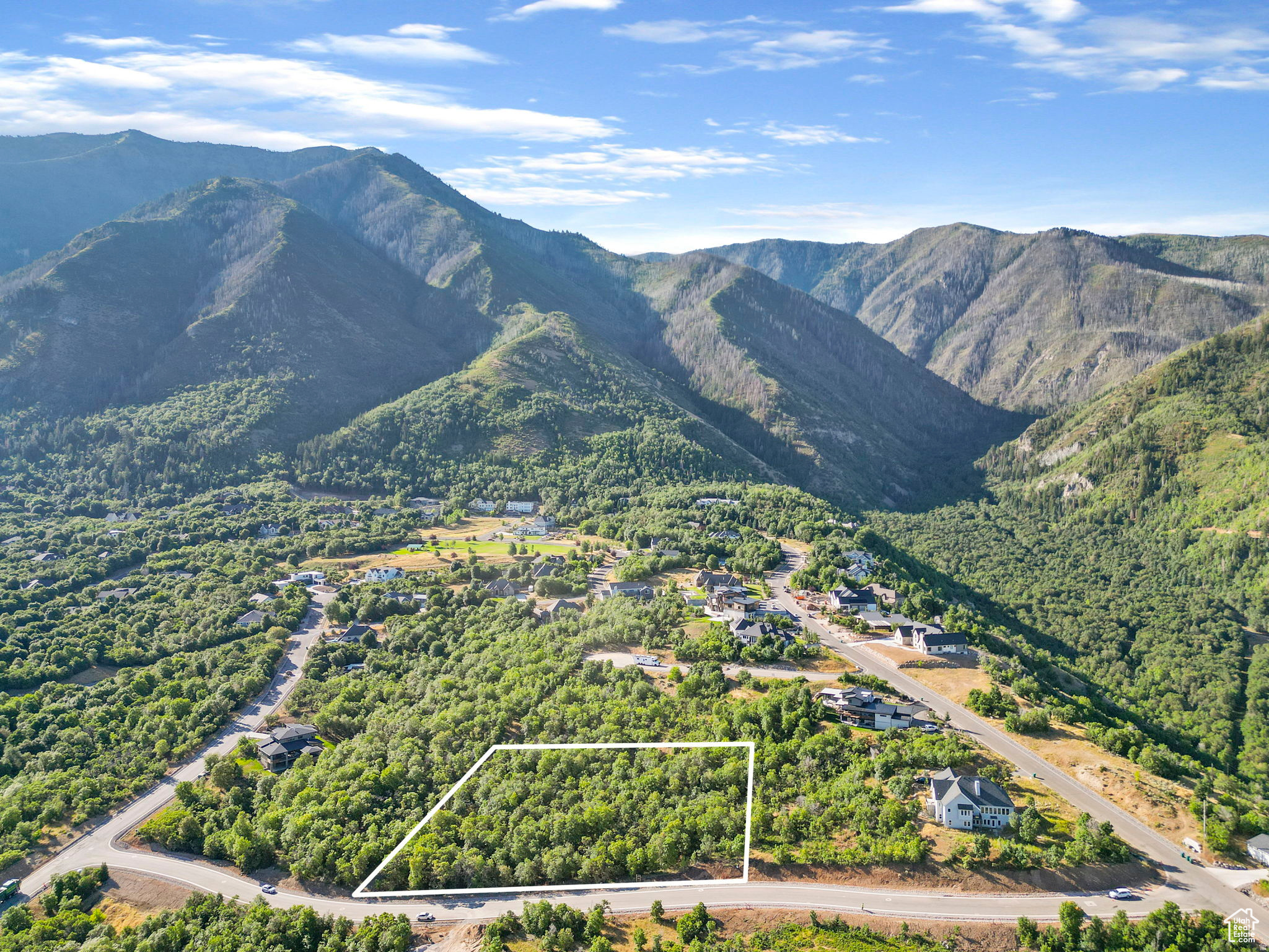 SUMMIT CREEK - Land