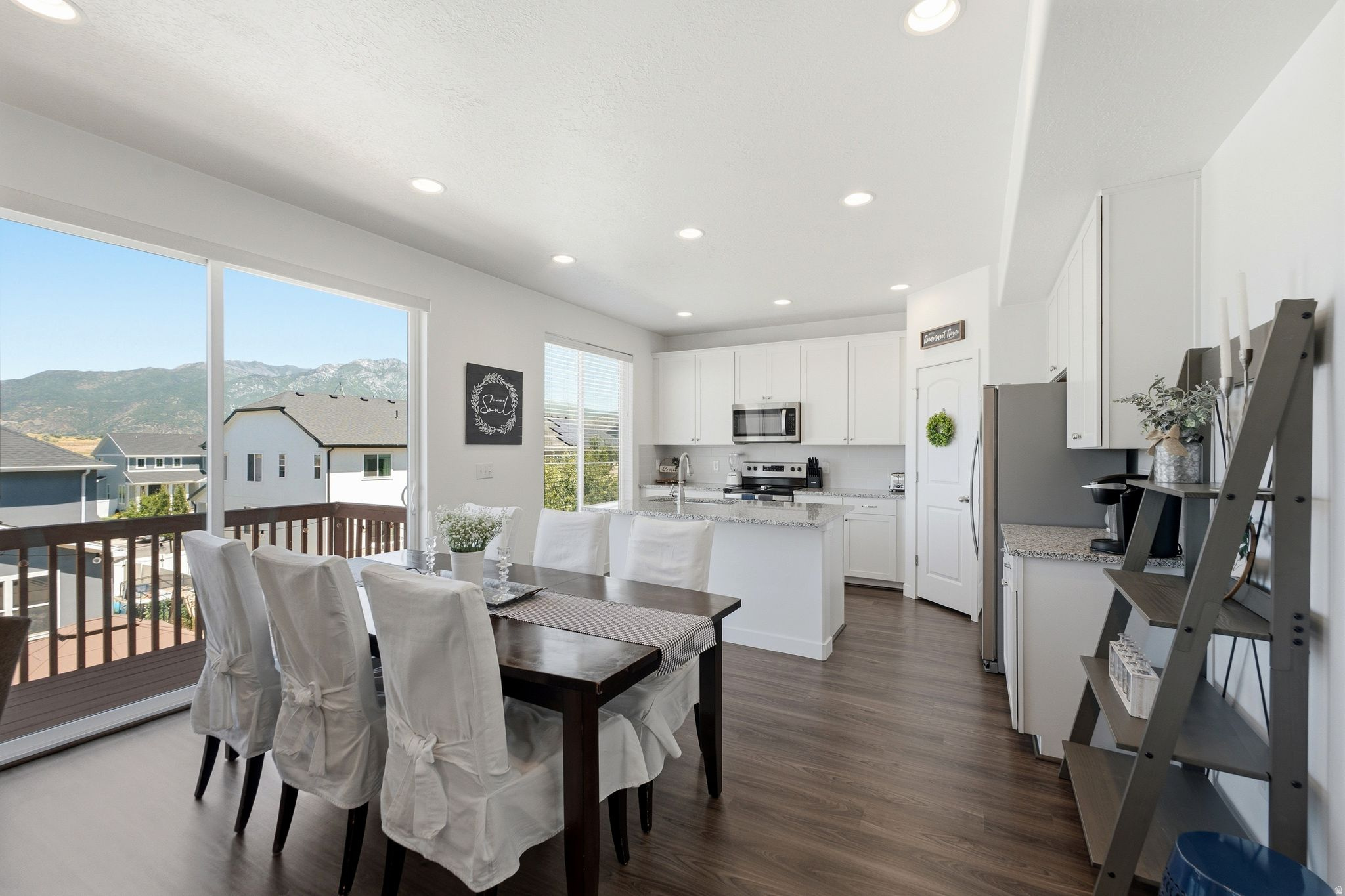 VISTAS AT EASTGATE - Residential