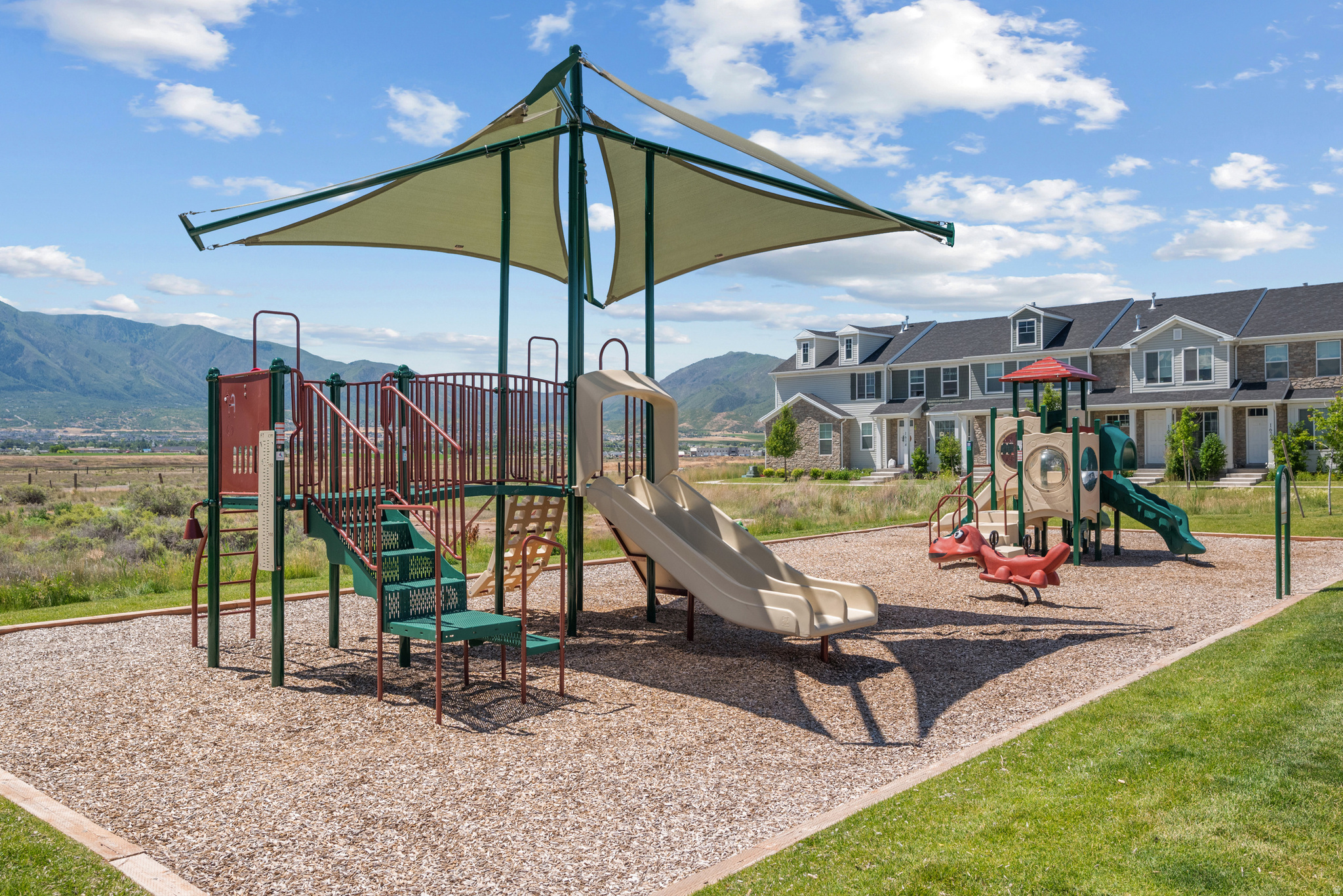 SALEM PARK - Residential