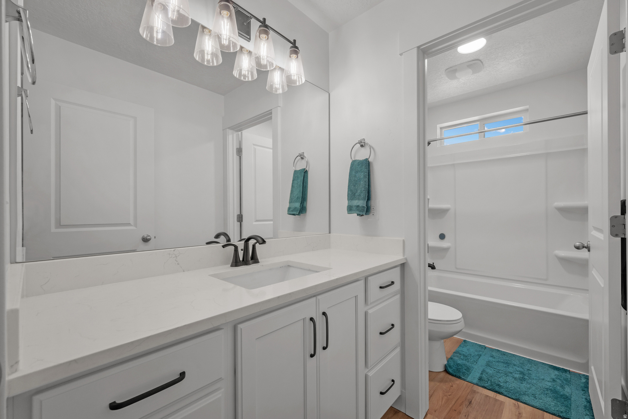 SALEM PARK - Residential