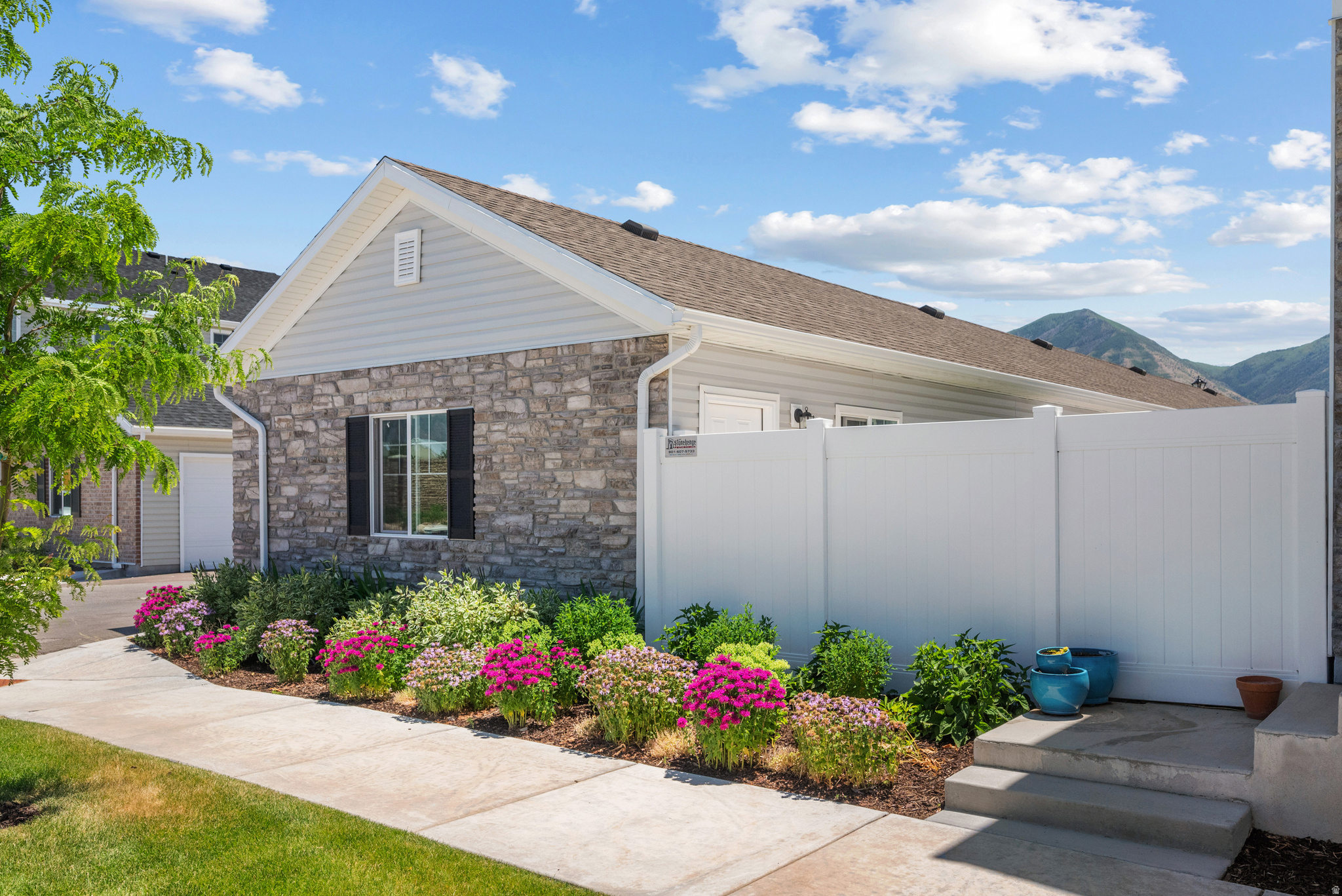 SALEM PARK - Residential