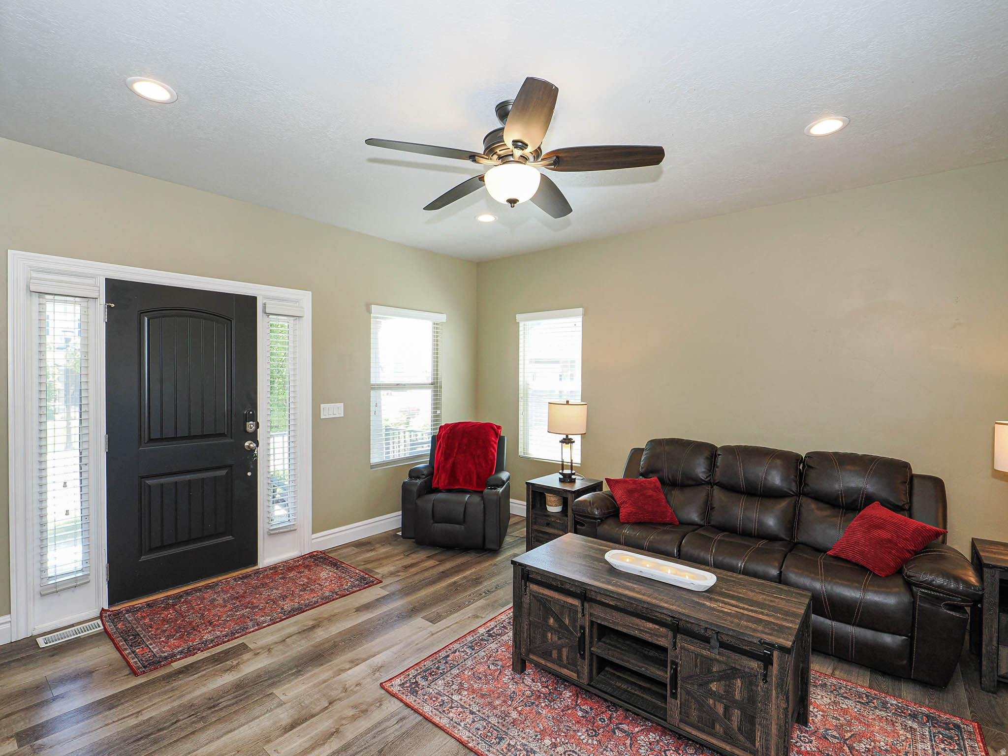 BRIDLEWALK PLACE - Residential