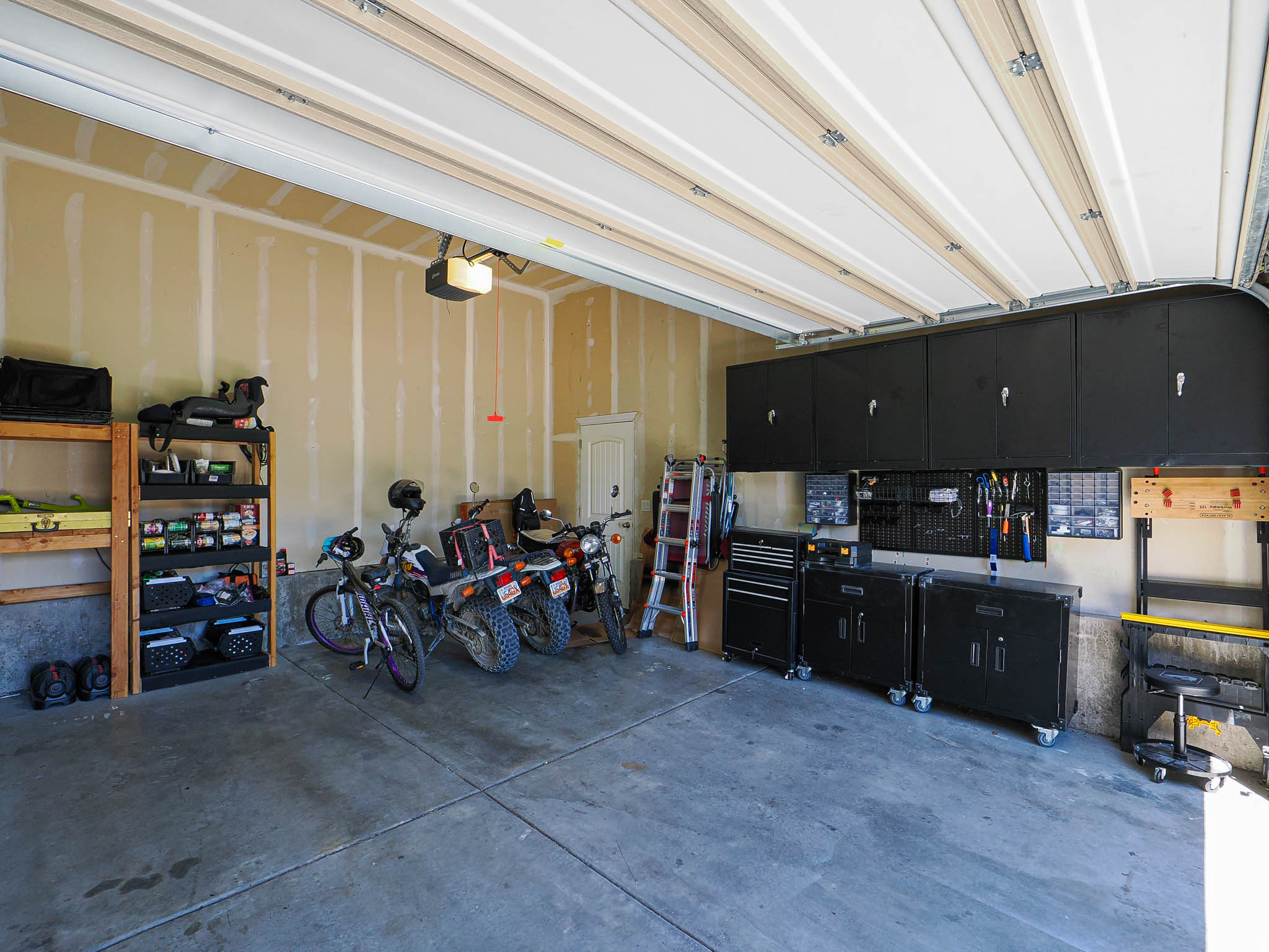 BRIDLEWALK PLACE - Residential