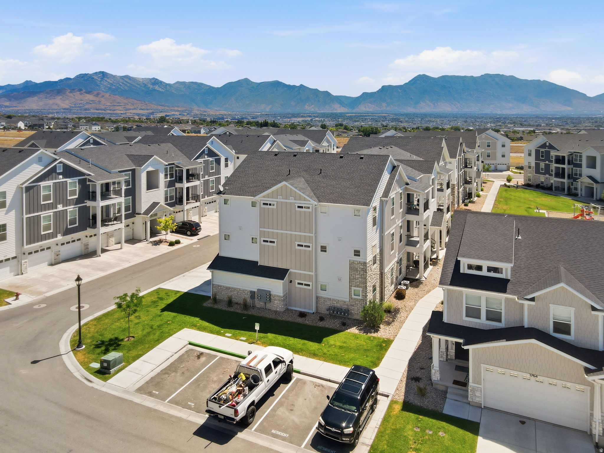 WILDFLOWER - Residential
