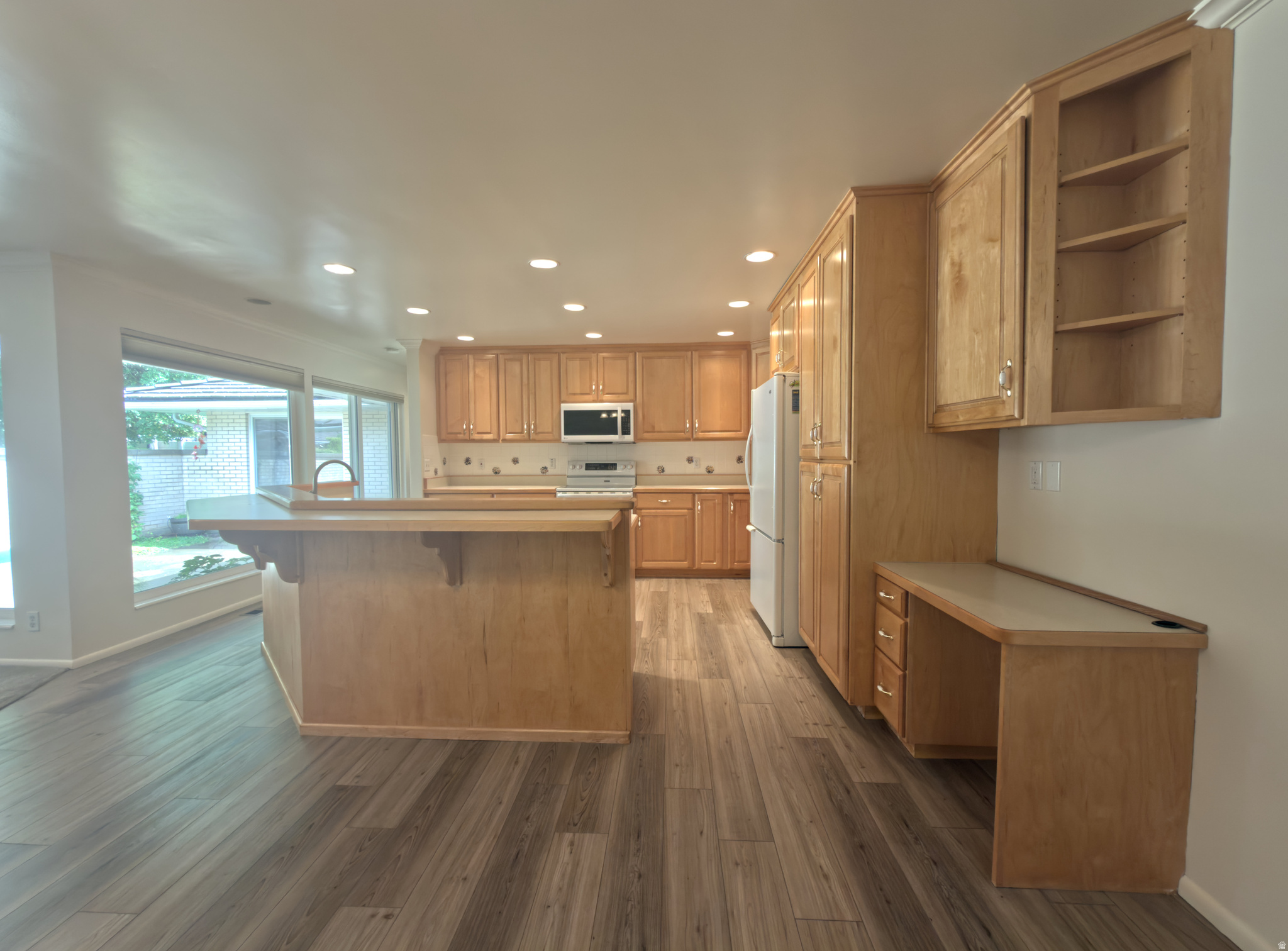 THE COTTONWOODS - Residential