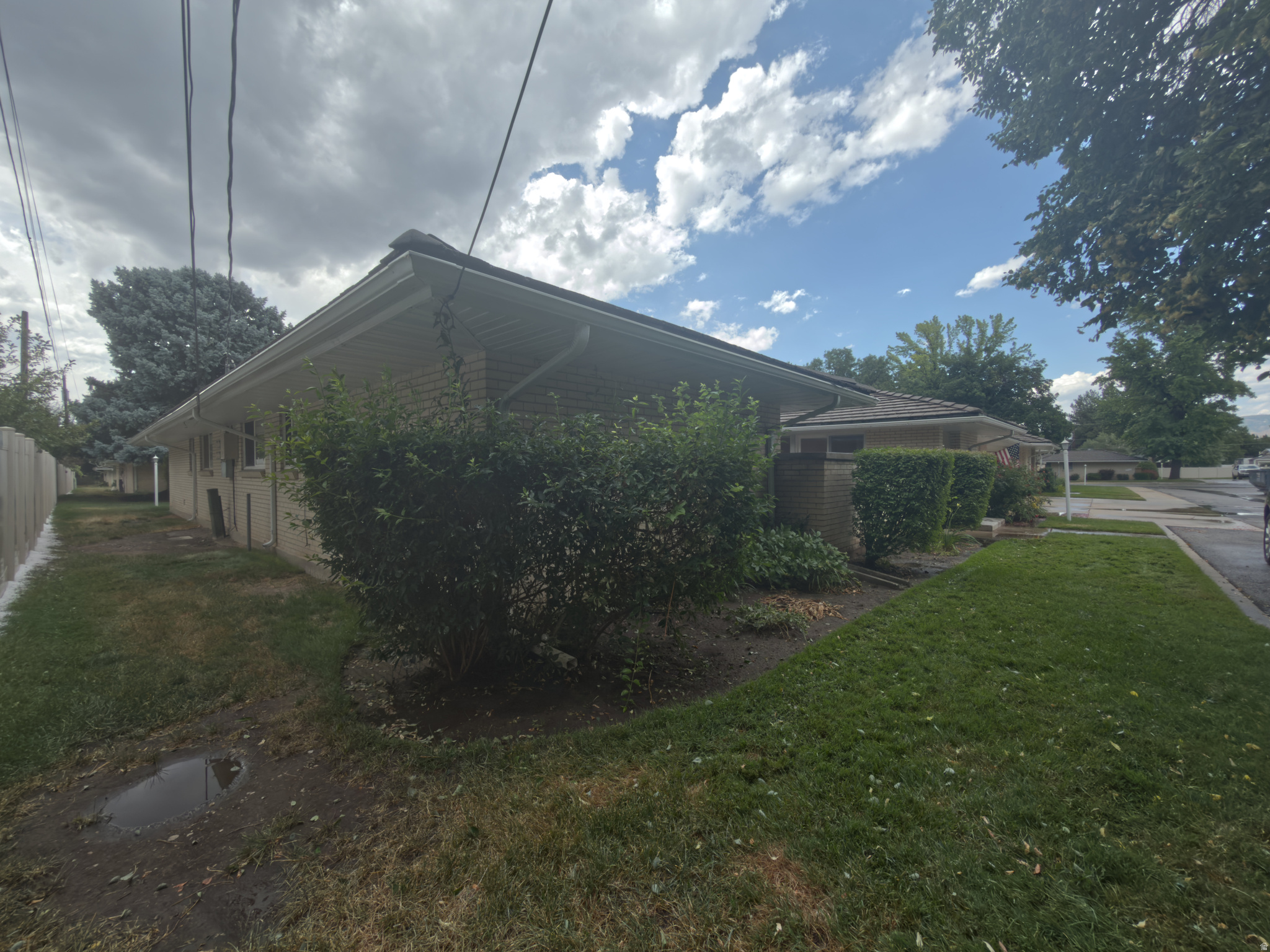 THE COTTONWOODS - Residential