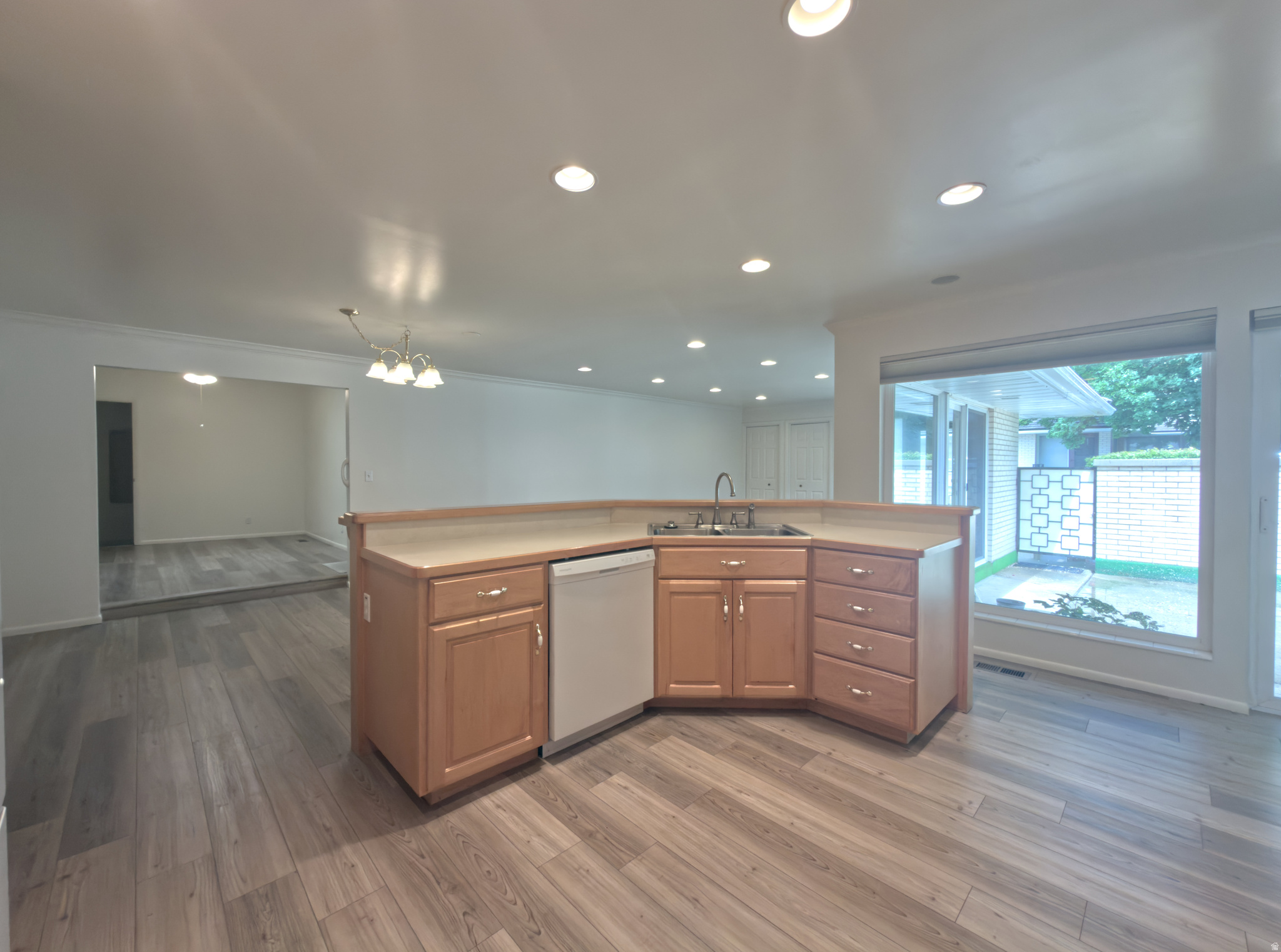 THE COTTONWOODS - Residential
