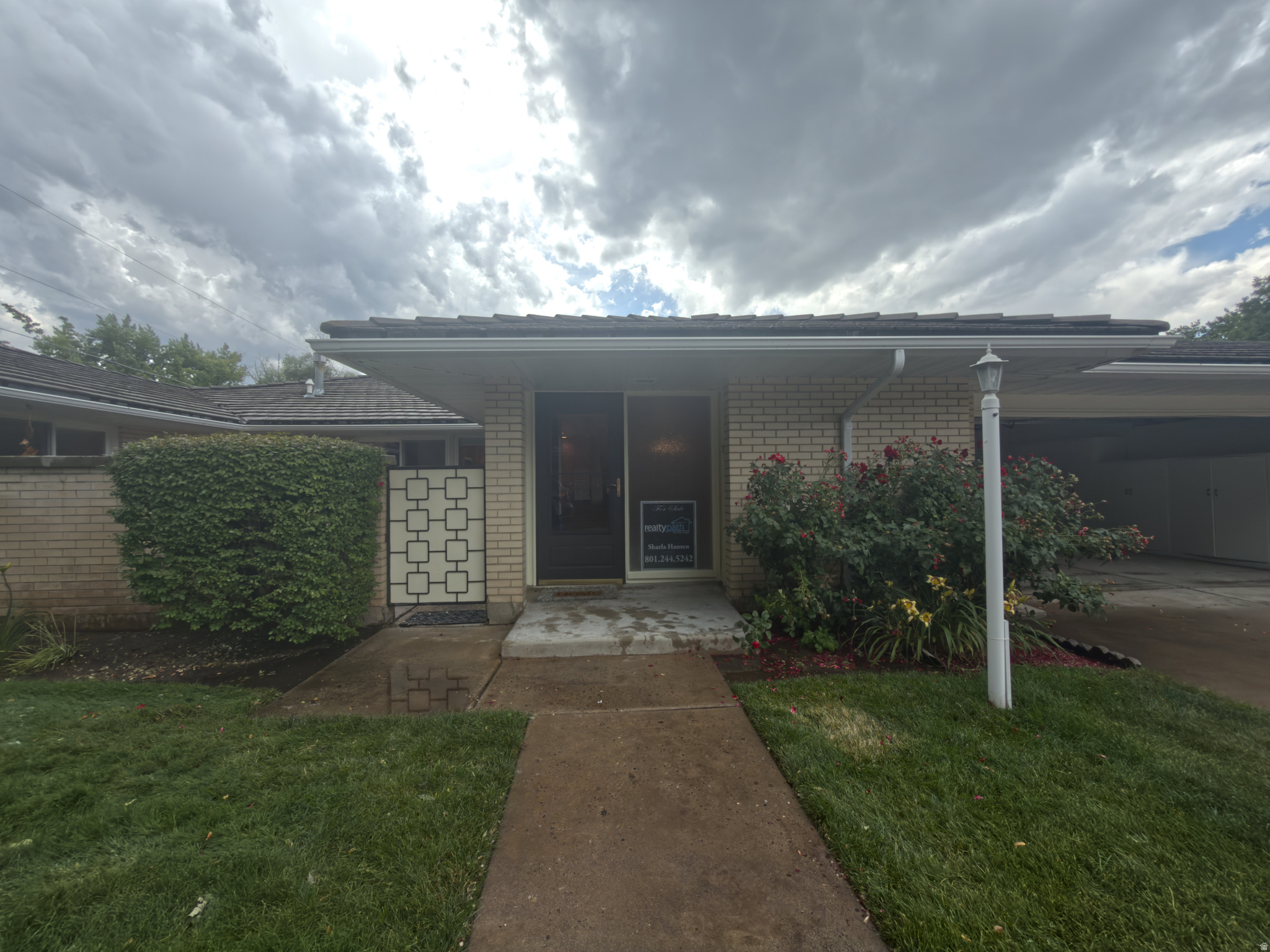 THE COTTONWOODS - Residential