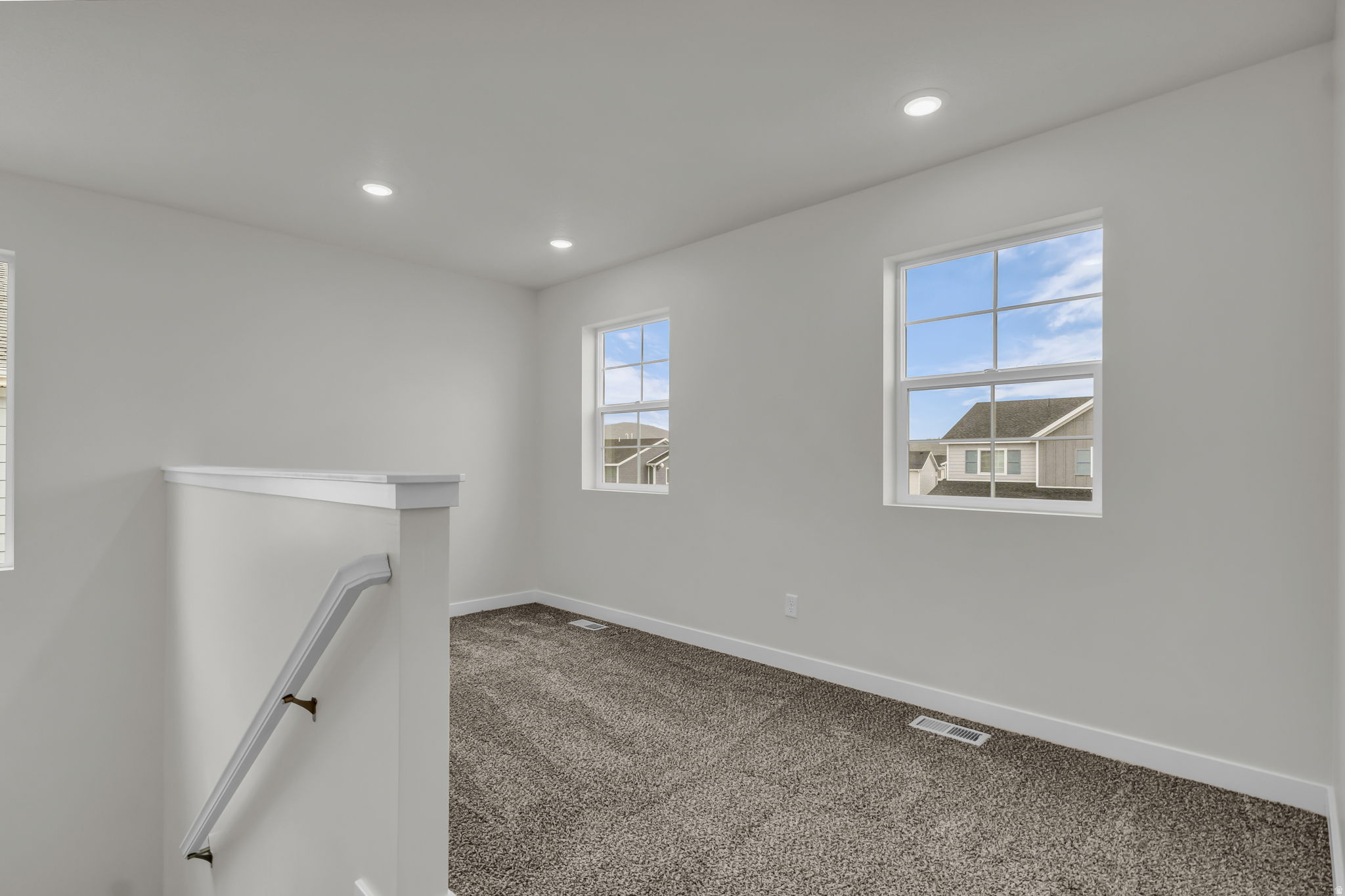 SILVER CREEK - Residential