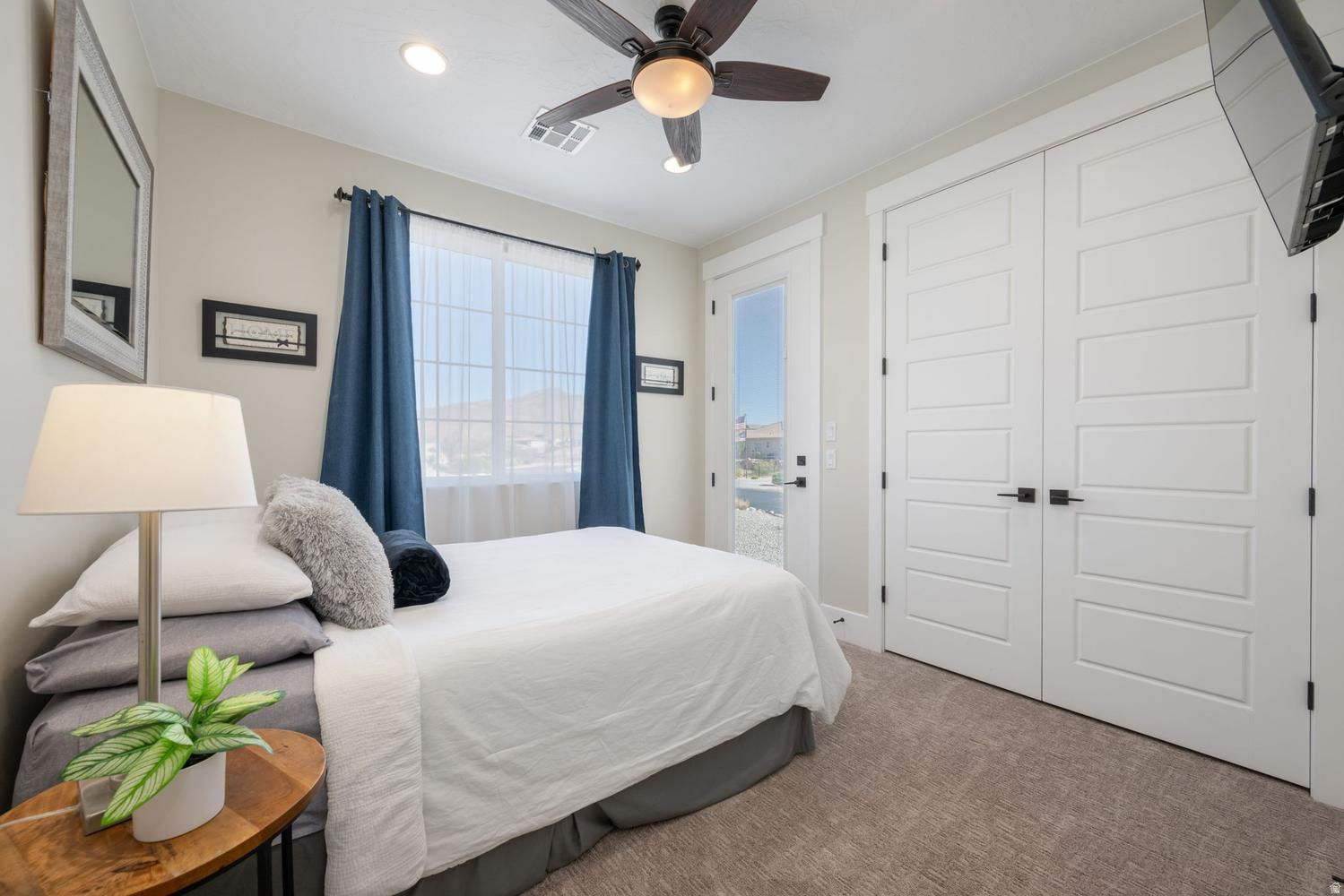 DESERT VIEW PH 1 - Residential
