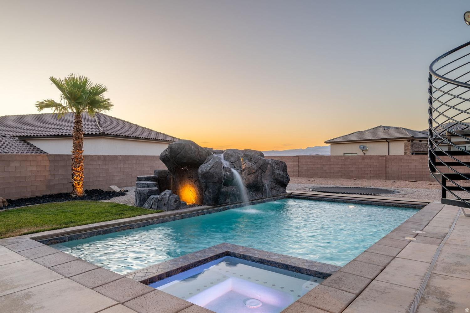 DESERT VIEW PH 1 - Residential