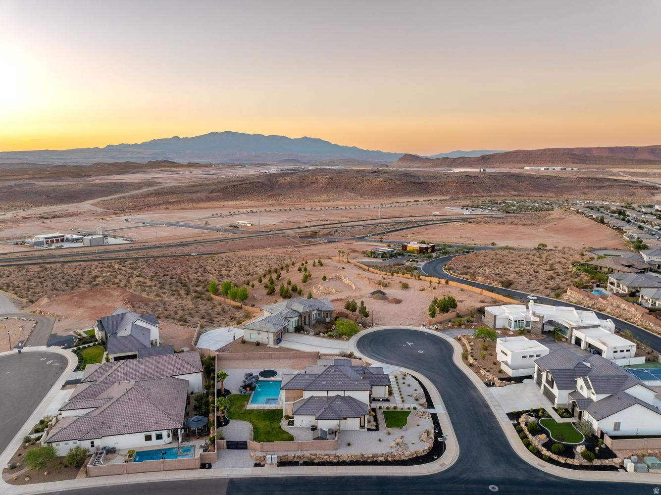 DESERT VIEW PH 1 - Residential
