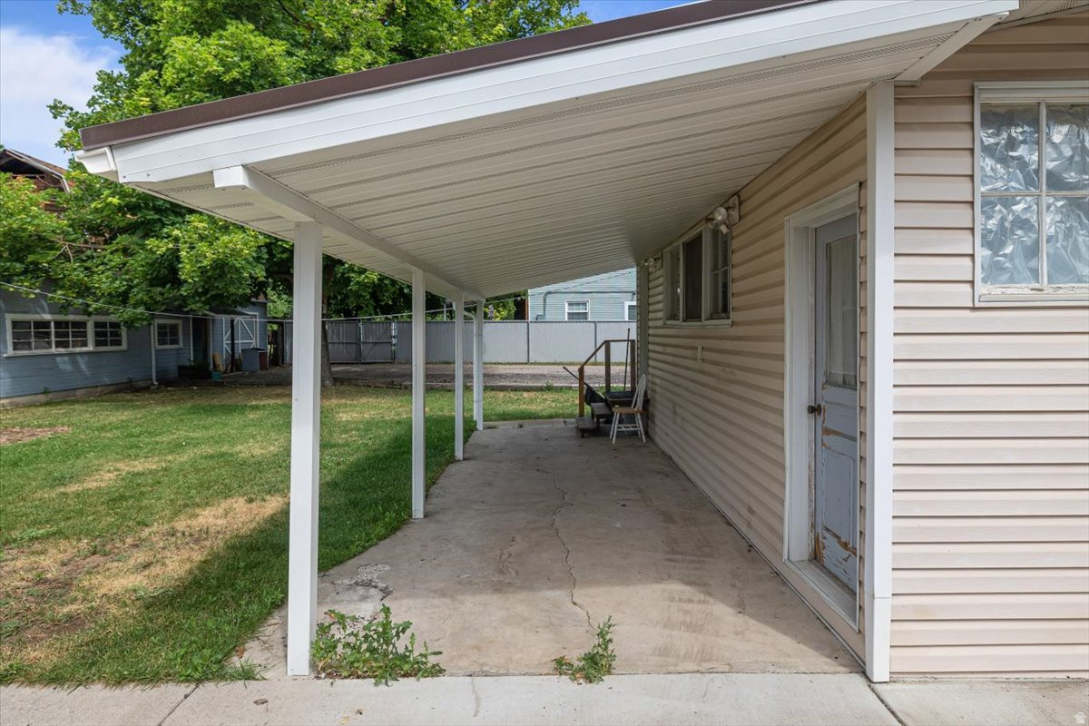 LOGAN CITY - Residential