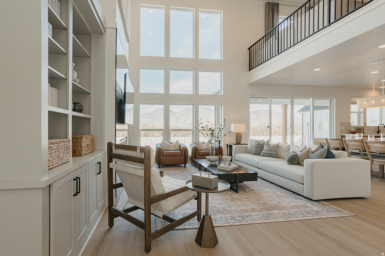 WILLOW ESTATES - Residential