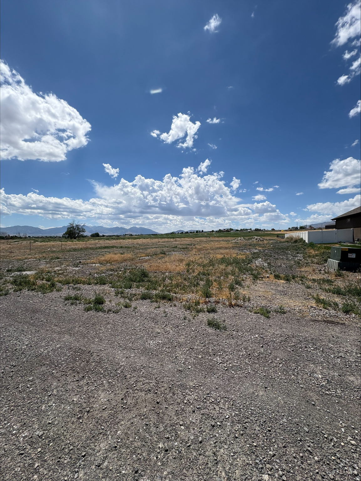 WILLOW FIELDS SUBDIVISION - Land
