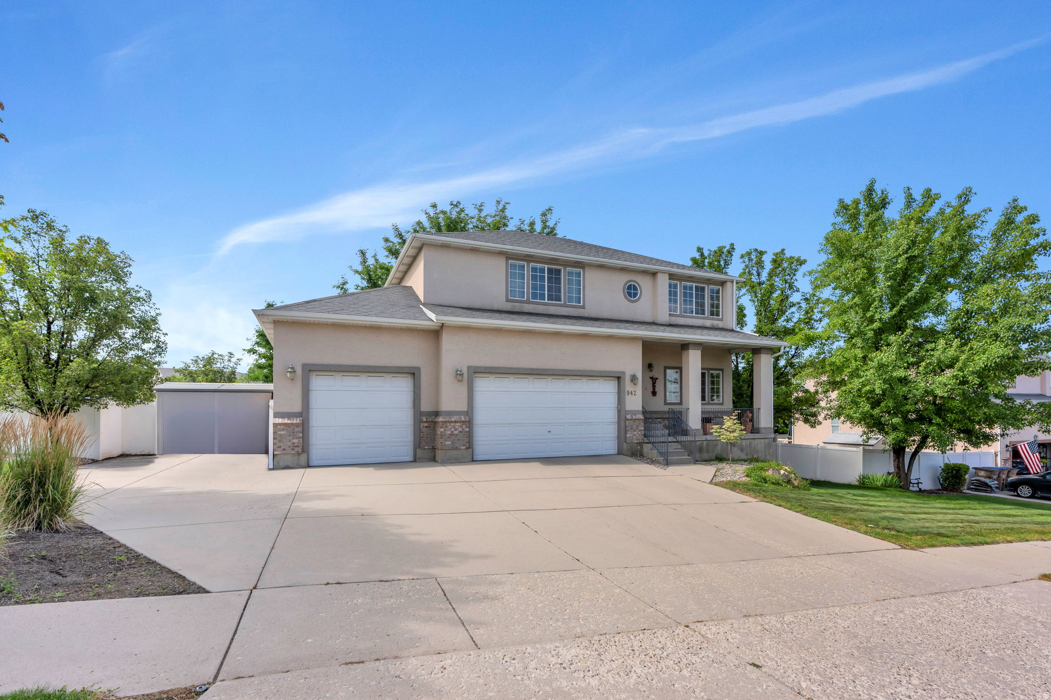 VICTORS POND - Residential