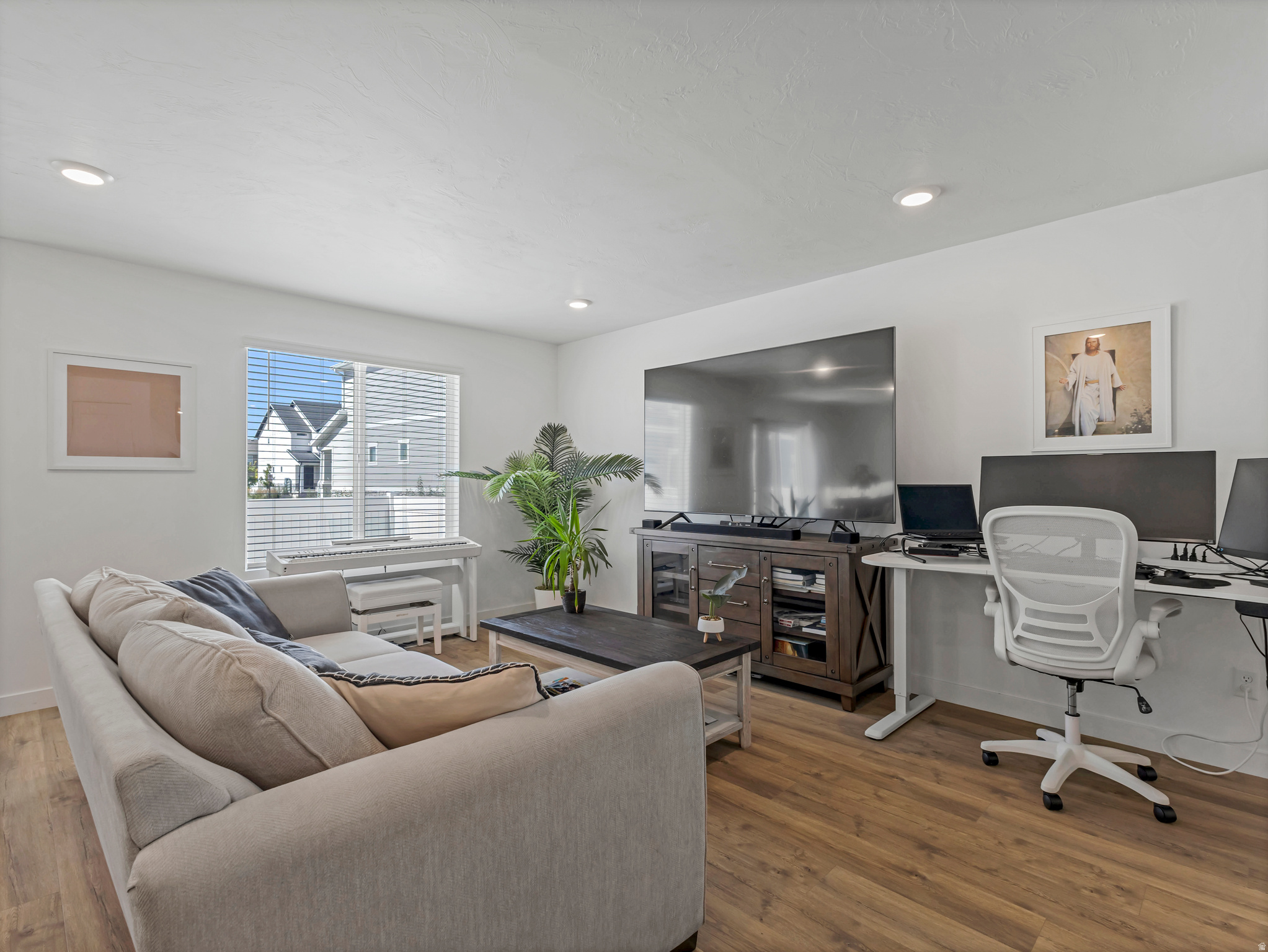EAGLE POINT - Residential