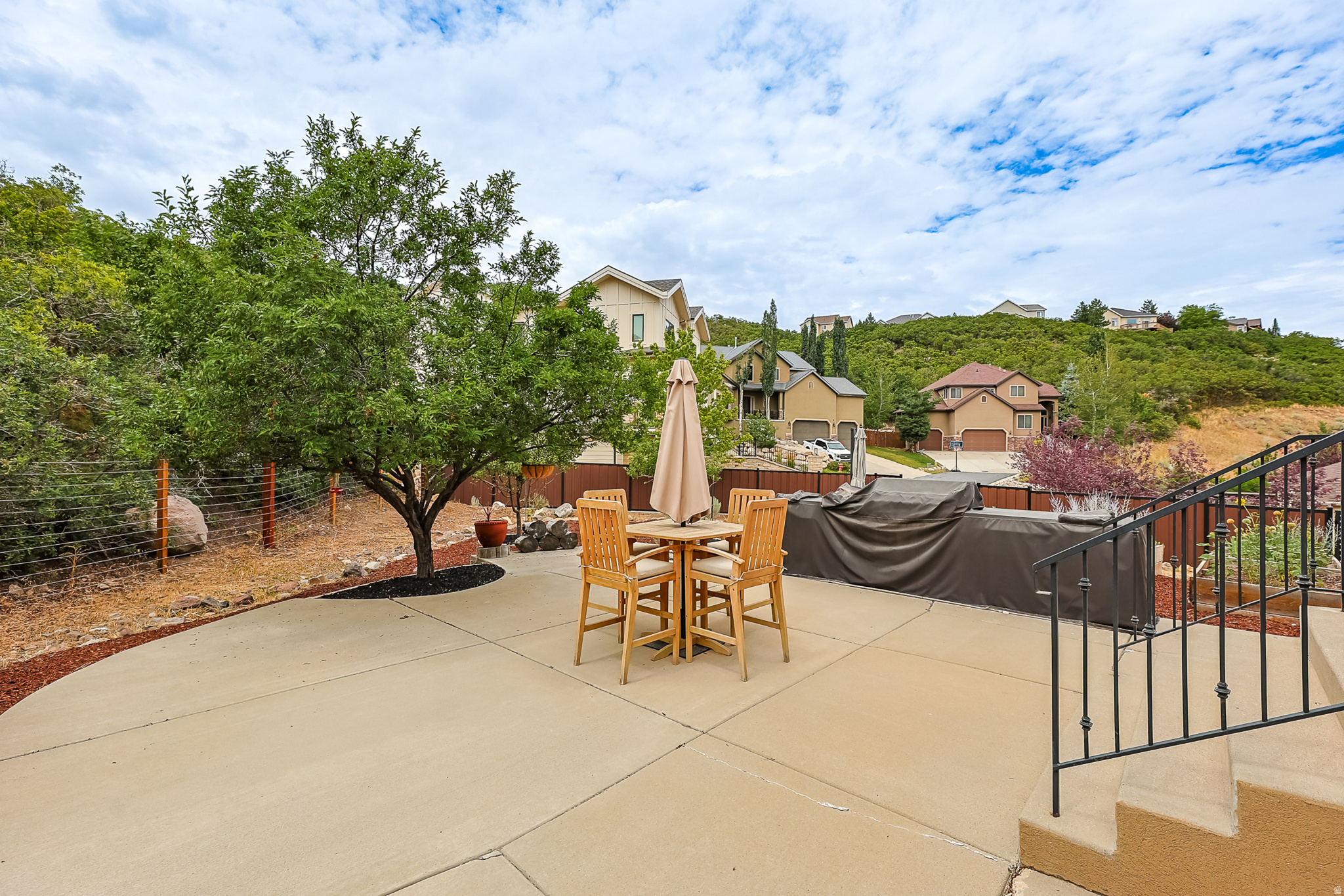 EAGLE CREST NO 1 AT SUNCREST - Residential
