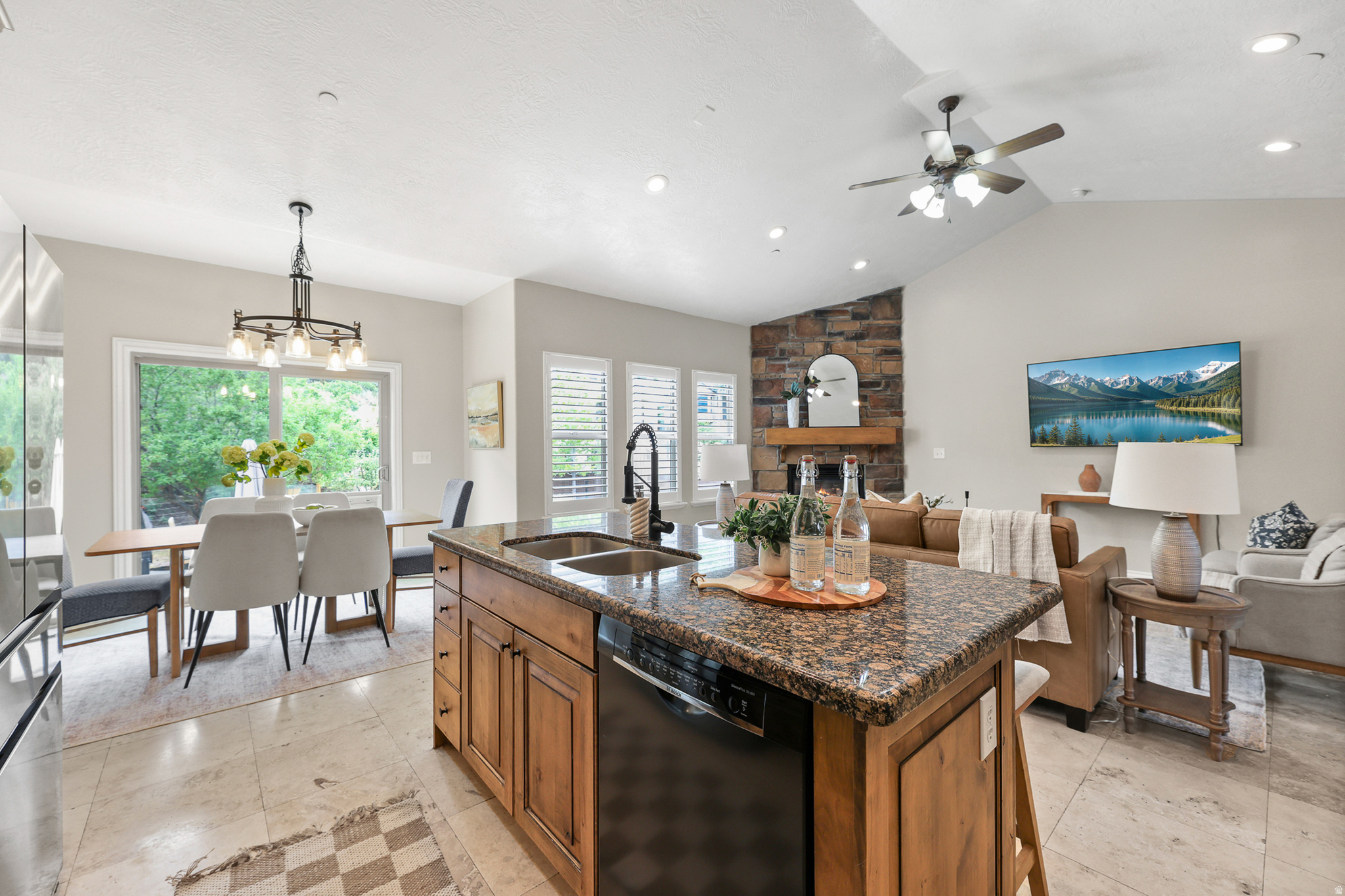 EAGLE CREST NO 1 AT SUNCREST - Residential