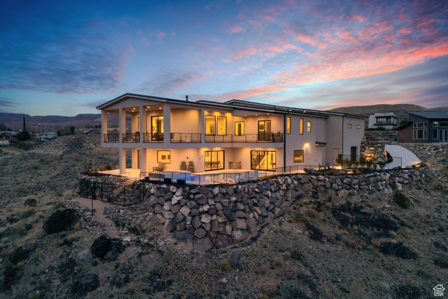 INDEPENDENCE POINT - Residential