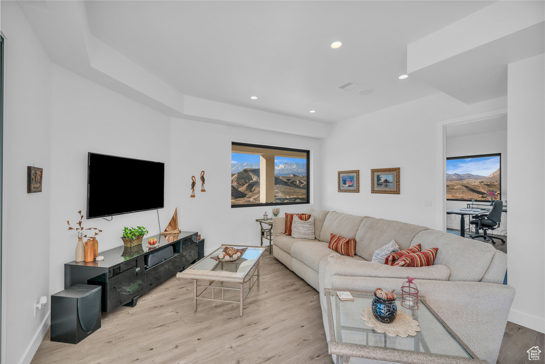 INDEPENDENCE POINT - Residential