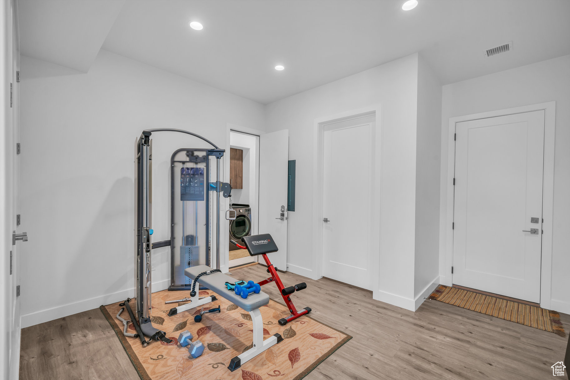 INDEPENDENCE POINT - Residential