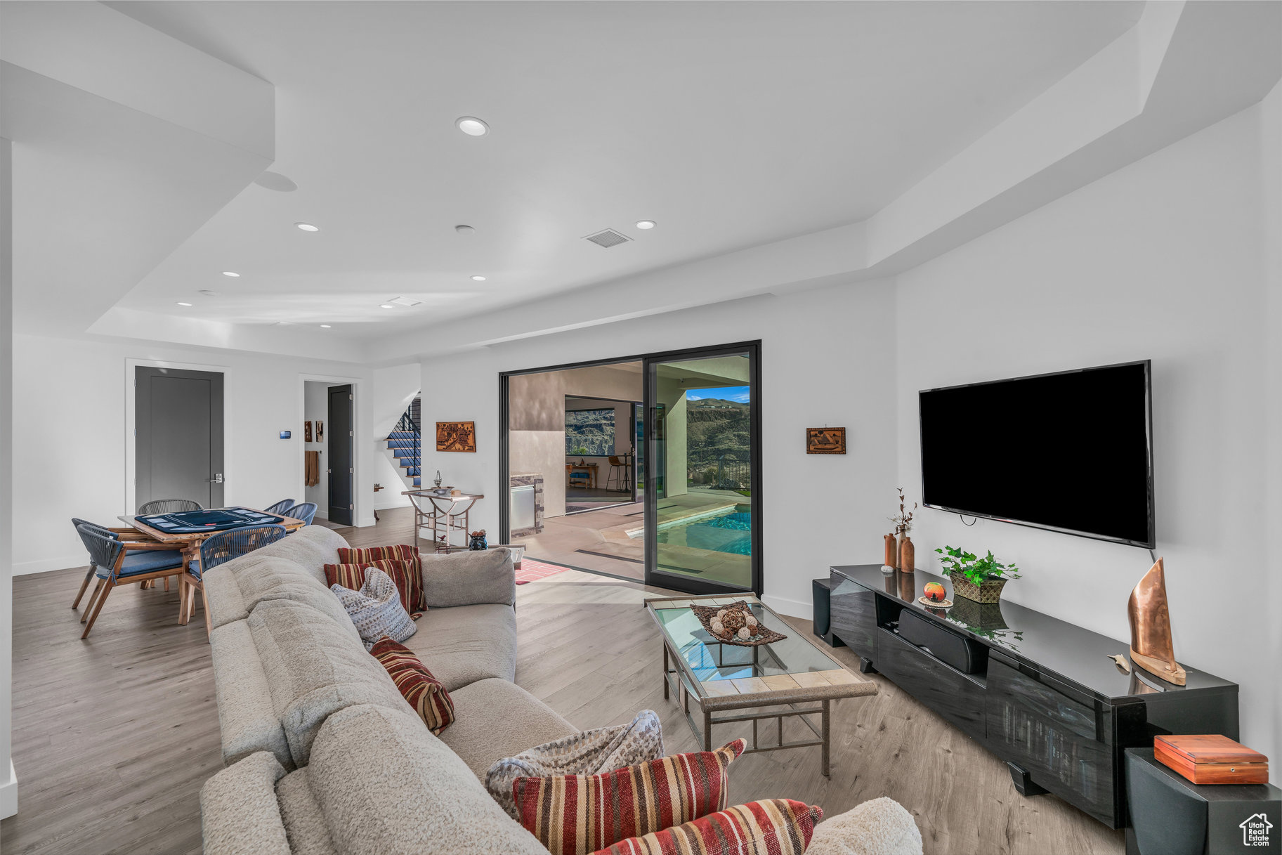 INDEPENDENCE POINT - Residential