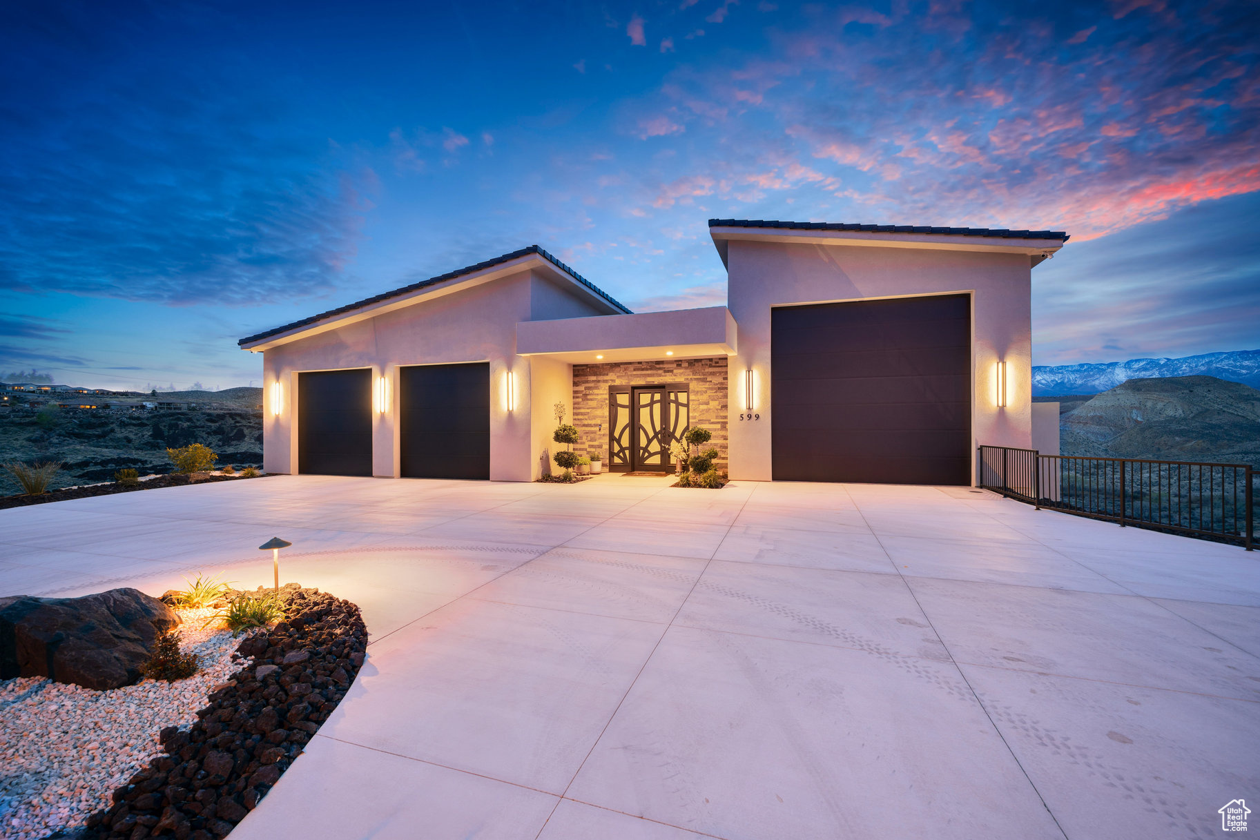 INDEPENDENCE POINT - Residential