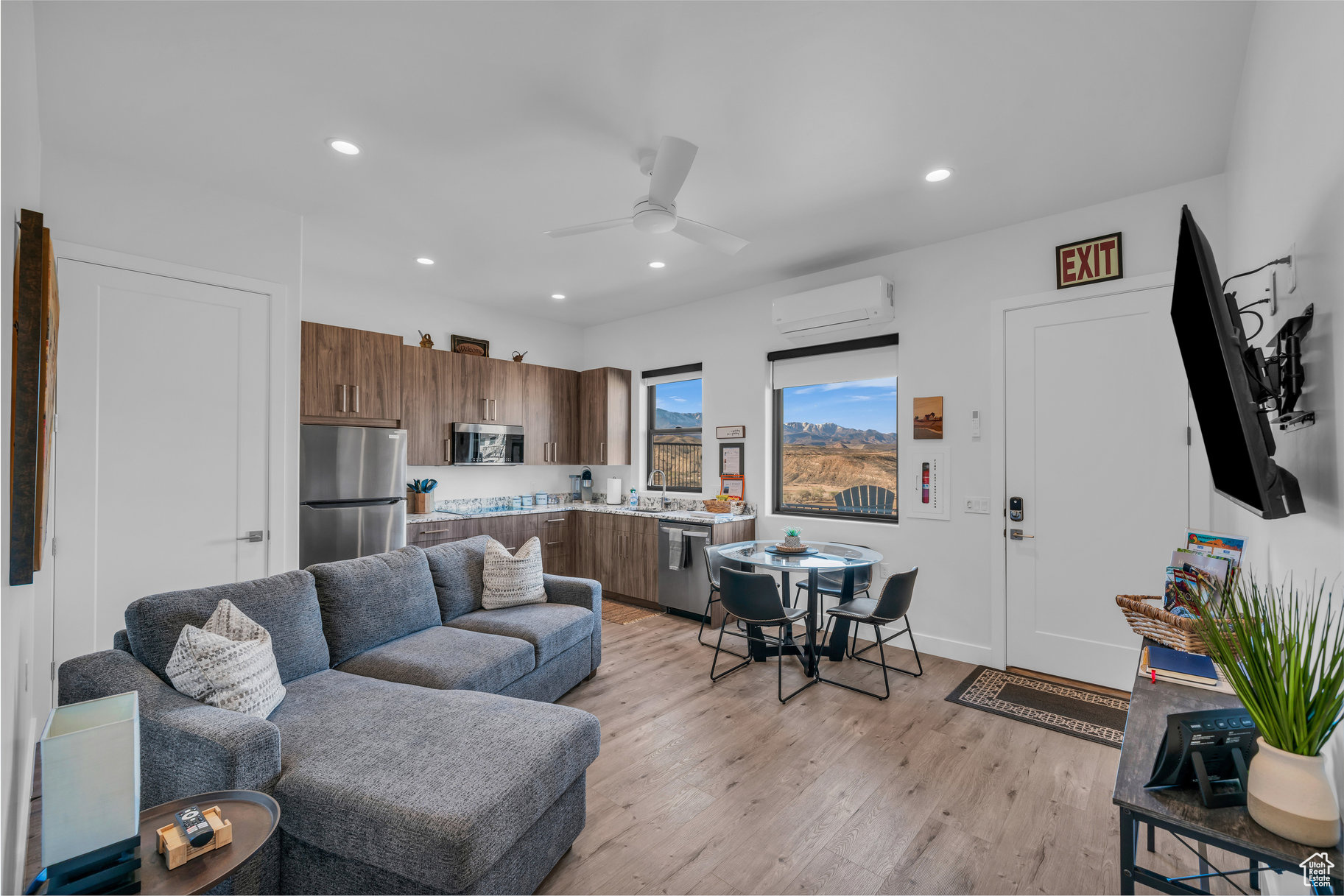 INDEPENDENCE POINT - Residential