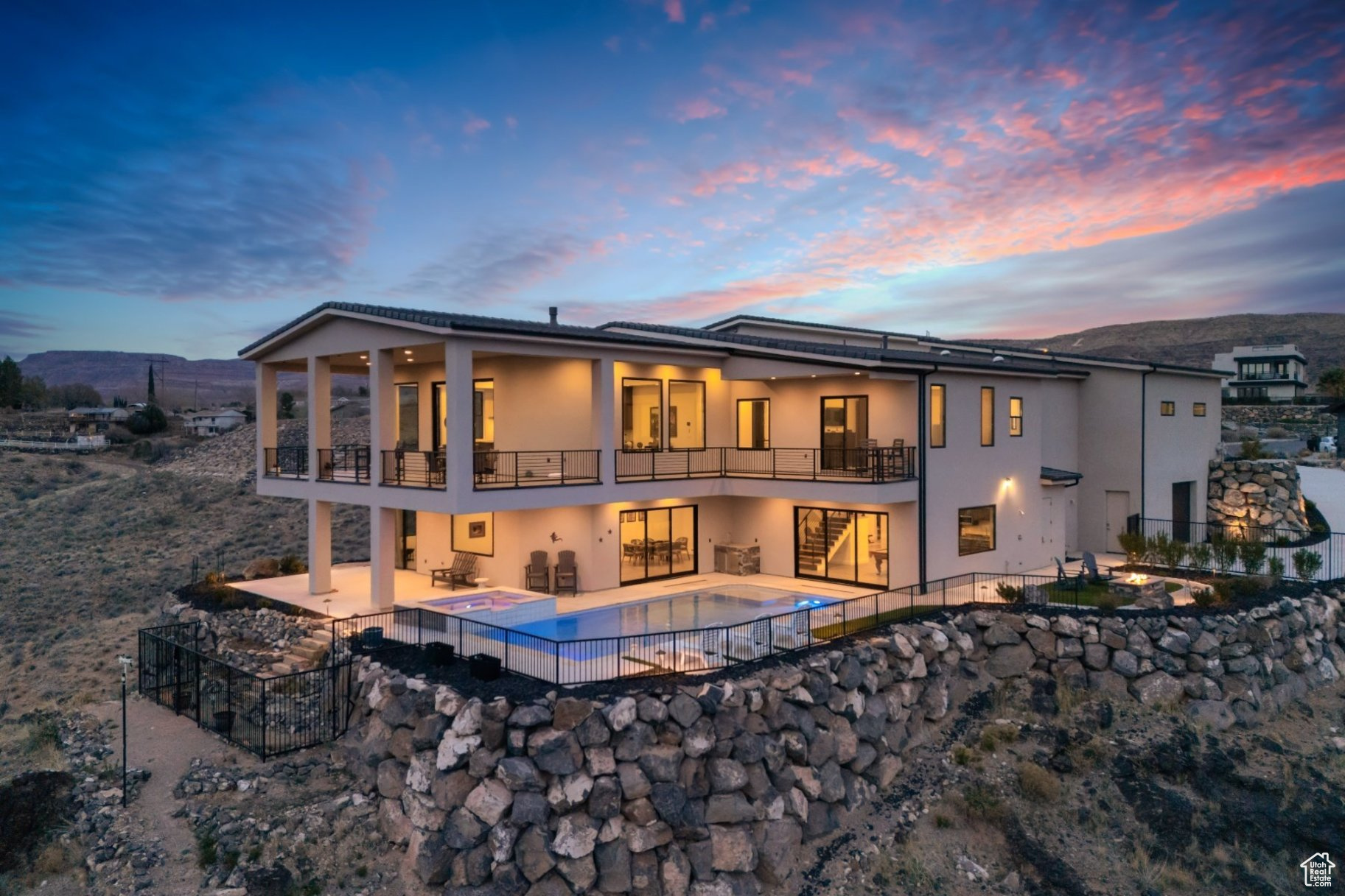 INDEPENDENCE POINT - Residential