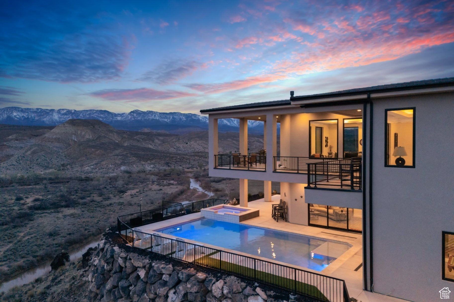 INDEPENDENCE POINT - Residential