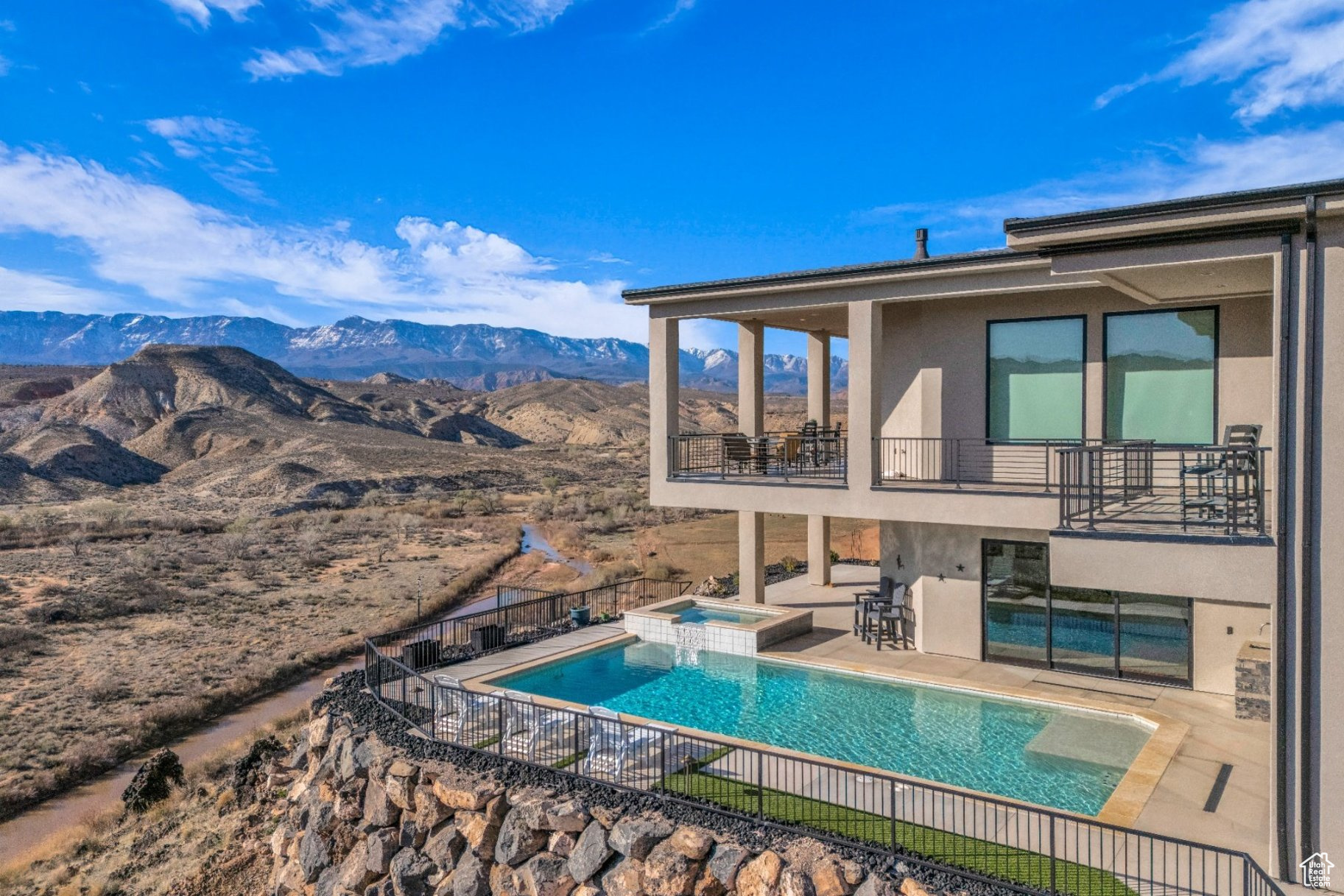 INDEPENDENCE POINT - Residential