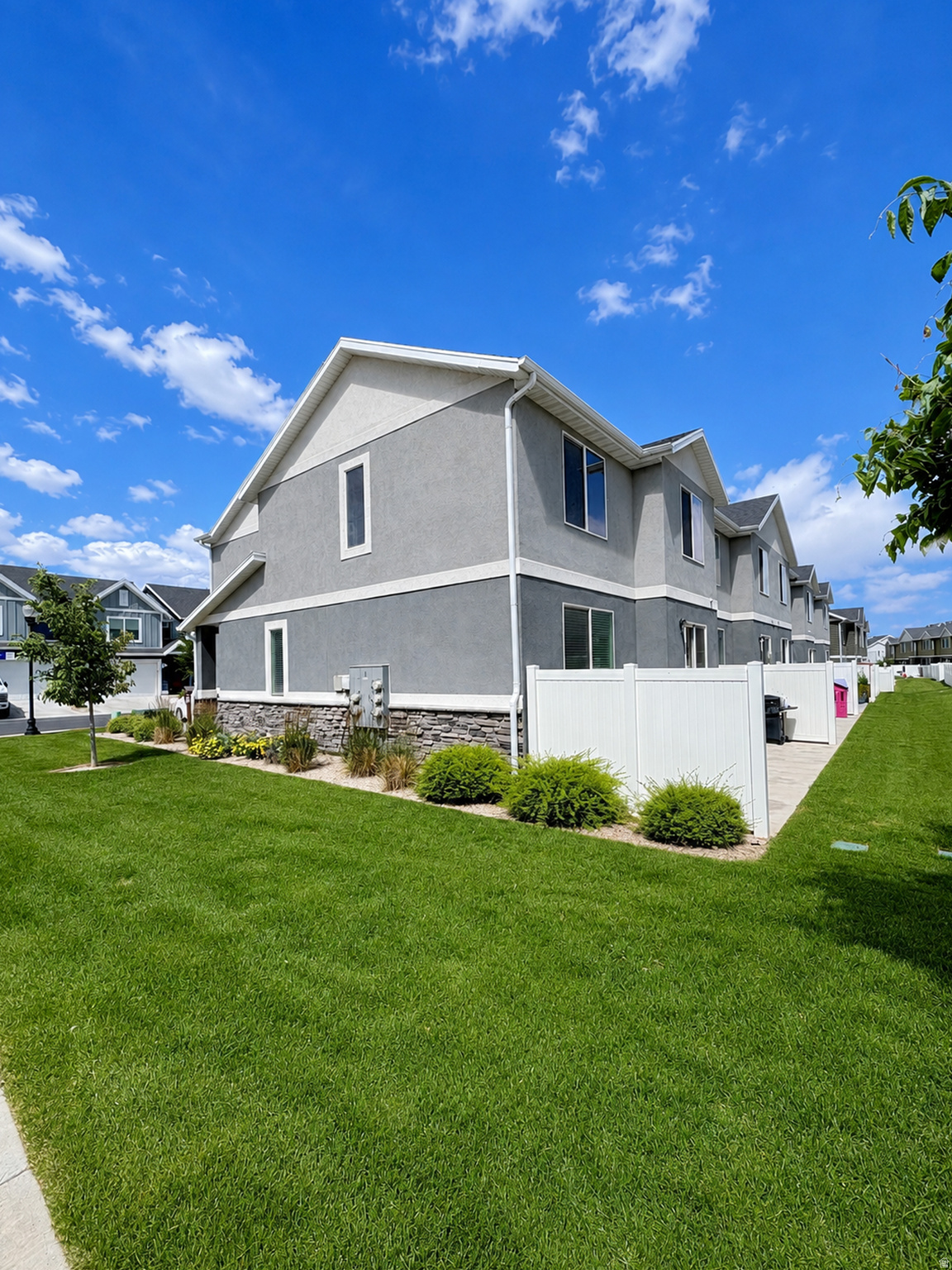 MILLER CROSSING - Residential