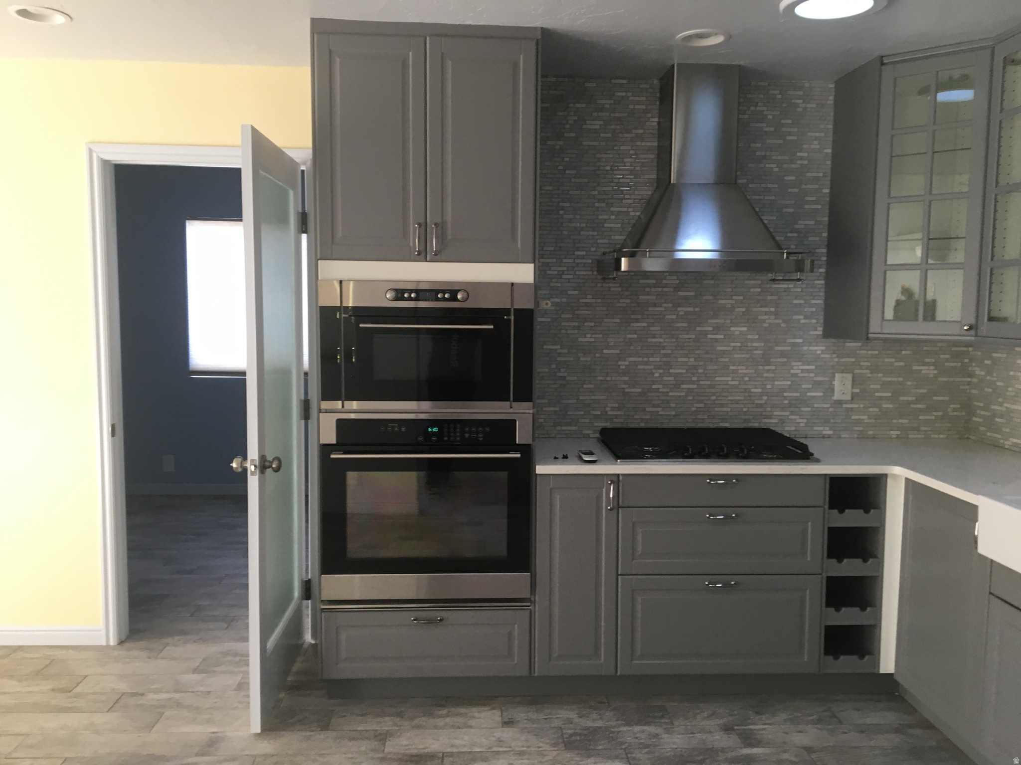 CANYON VIEW - Commercial Sale