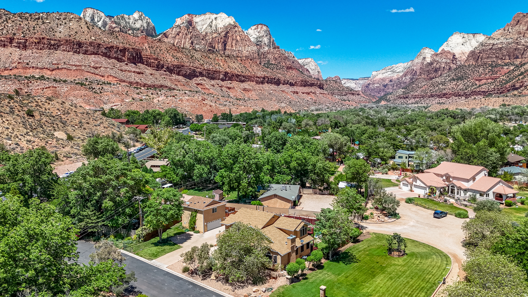 CANYON VIEW - Commercial Sale