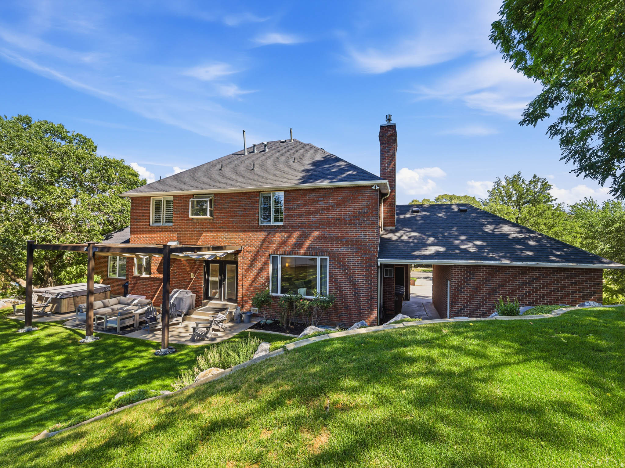 DRAPER OAKS - Residential