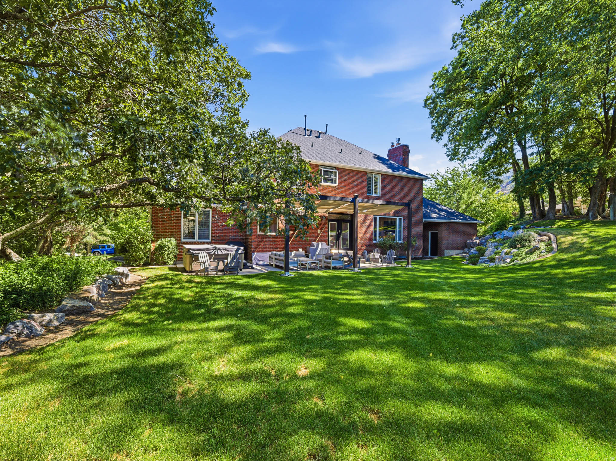 DRAPER OAKS - Residential