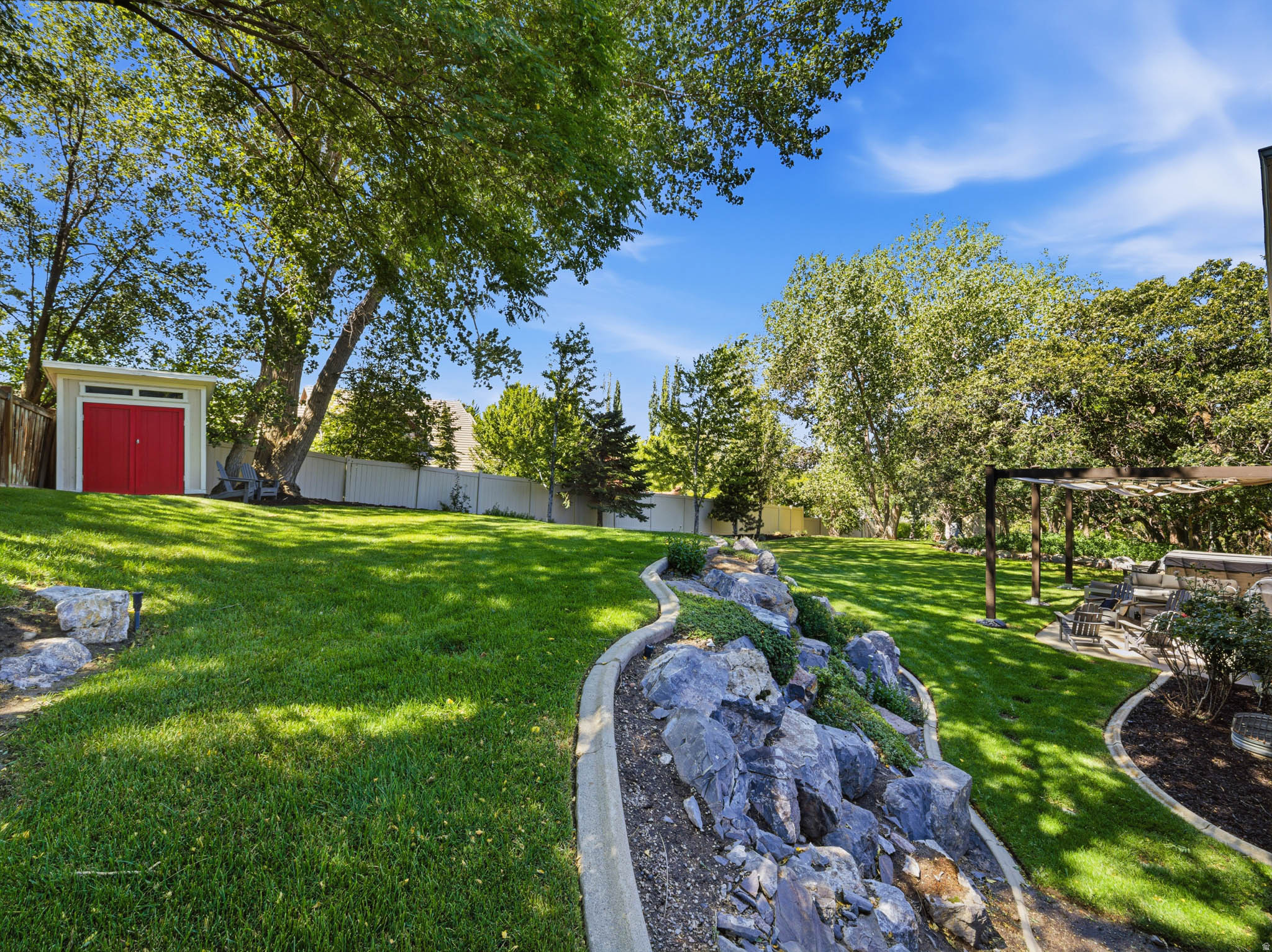 DRAPER OAKS - Residential