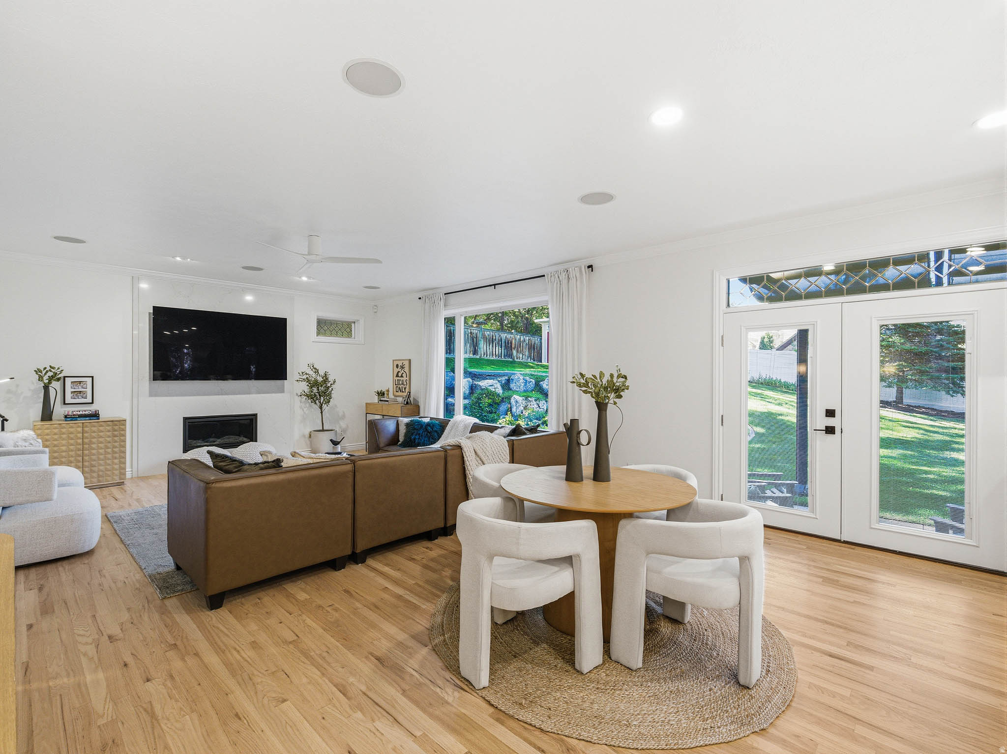 DRAPER OAKS - Residential