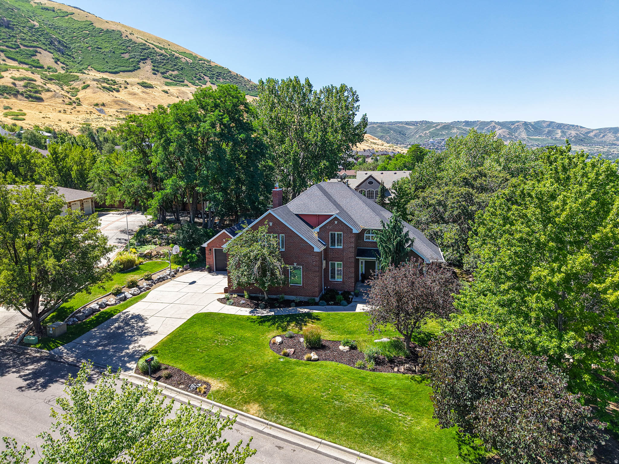 DRAPER OAKS - Residential