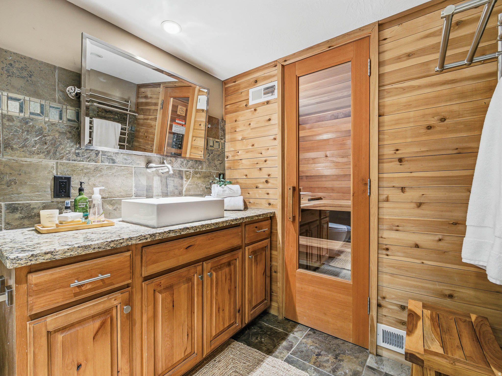 DRAPER OAKS - Residential