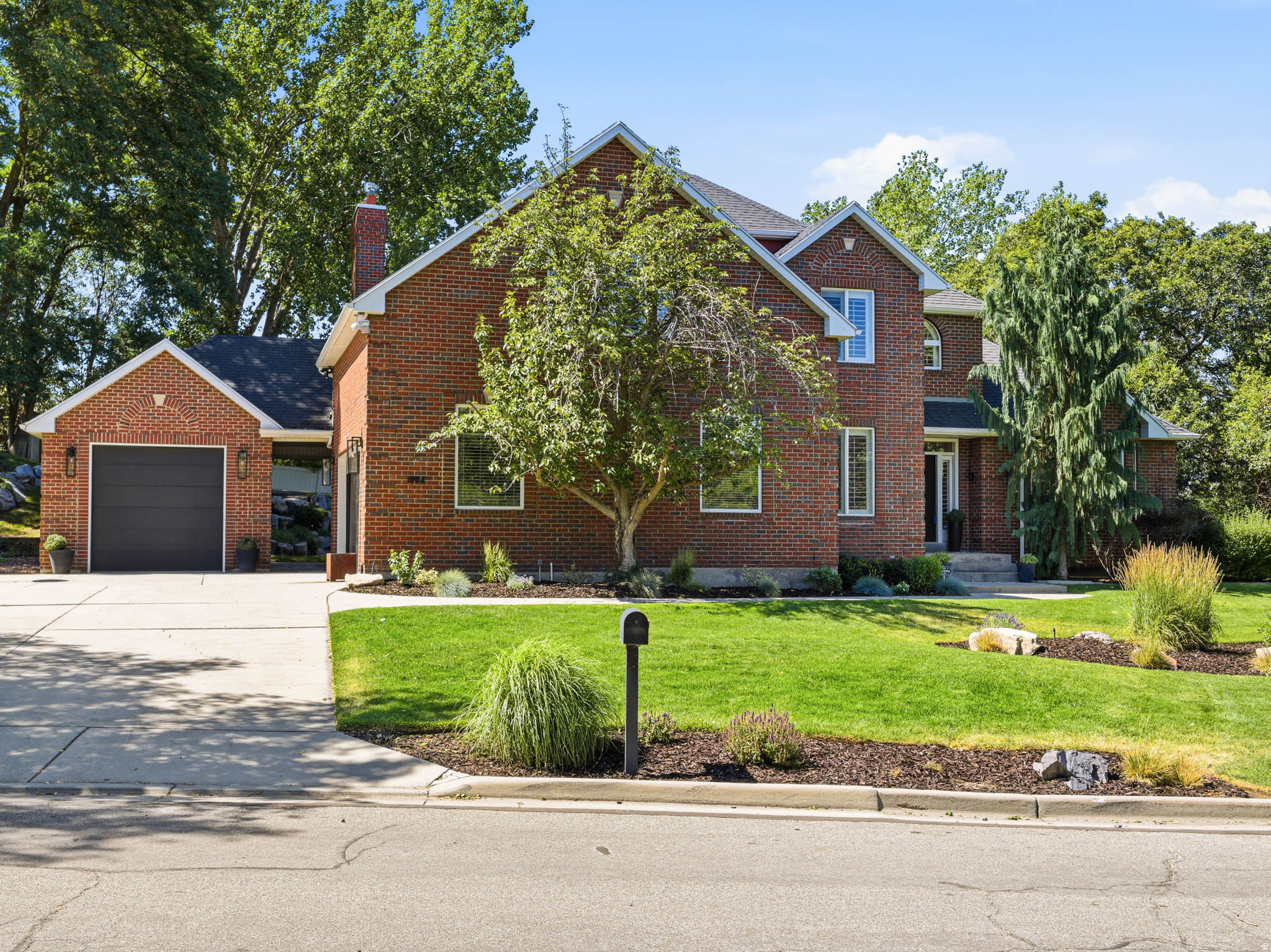 DRAPER OAKS - Residential