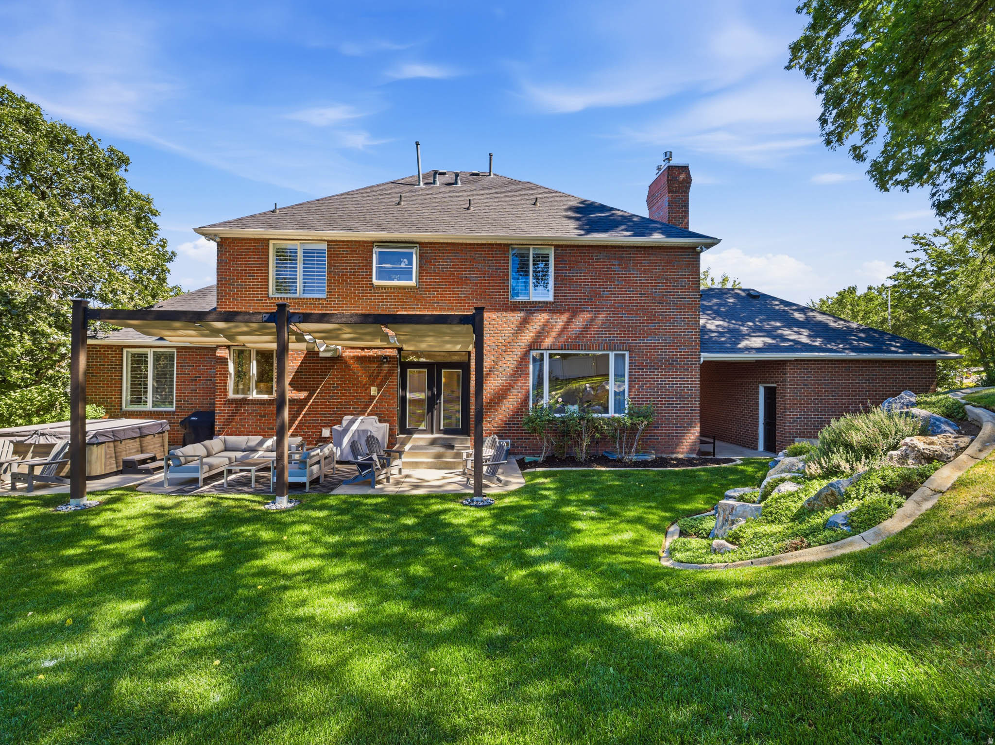 DRAPER OAKS - Residential