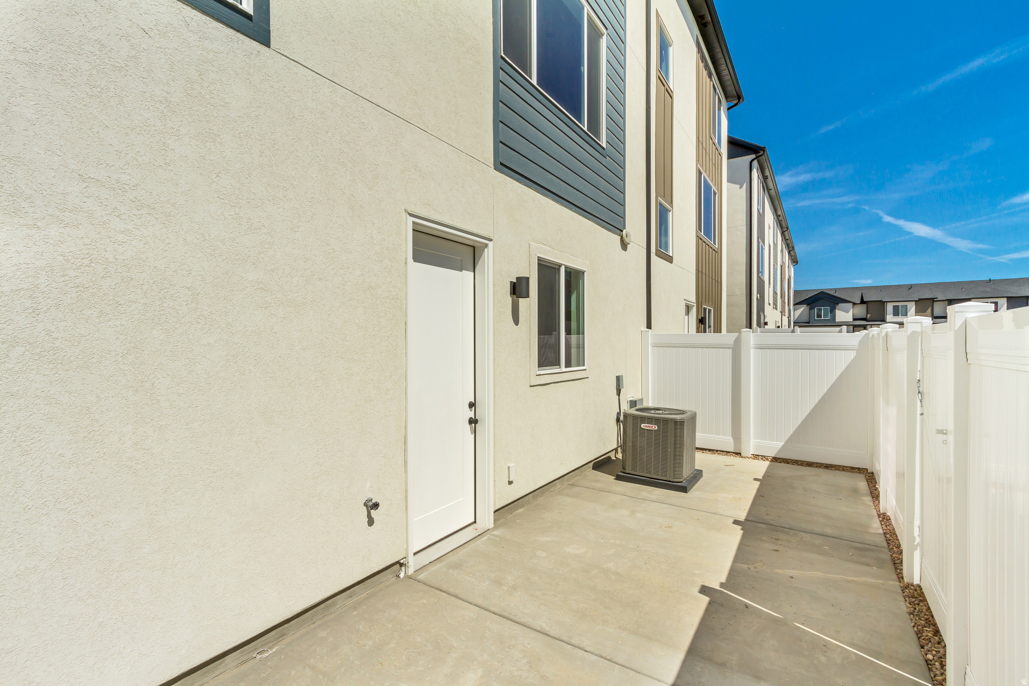 TOWNS AT BRYLEE FARMS - Residential