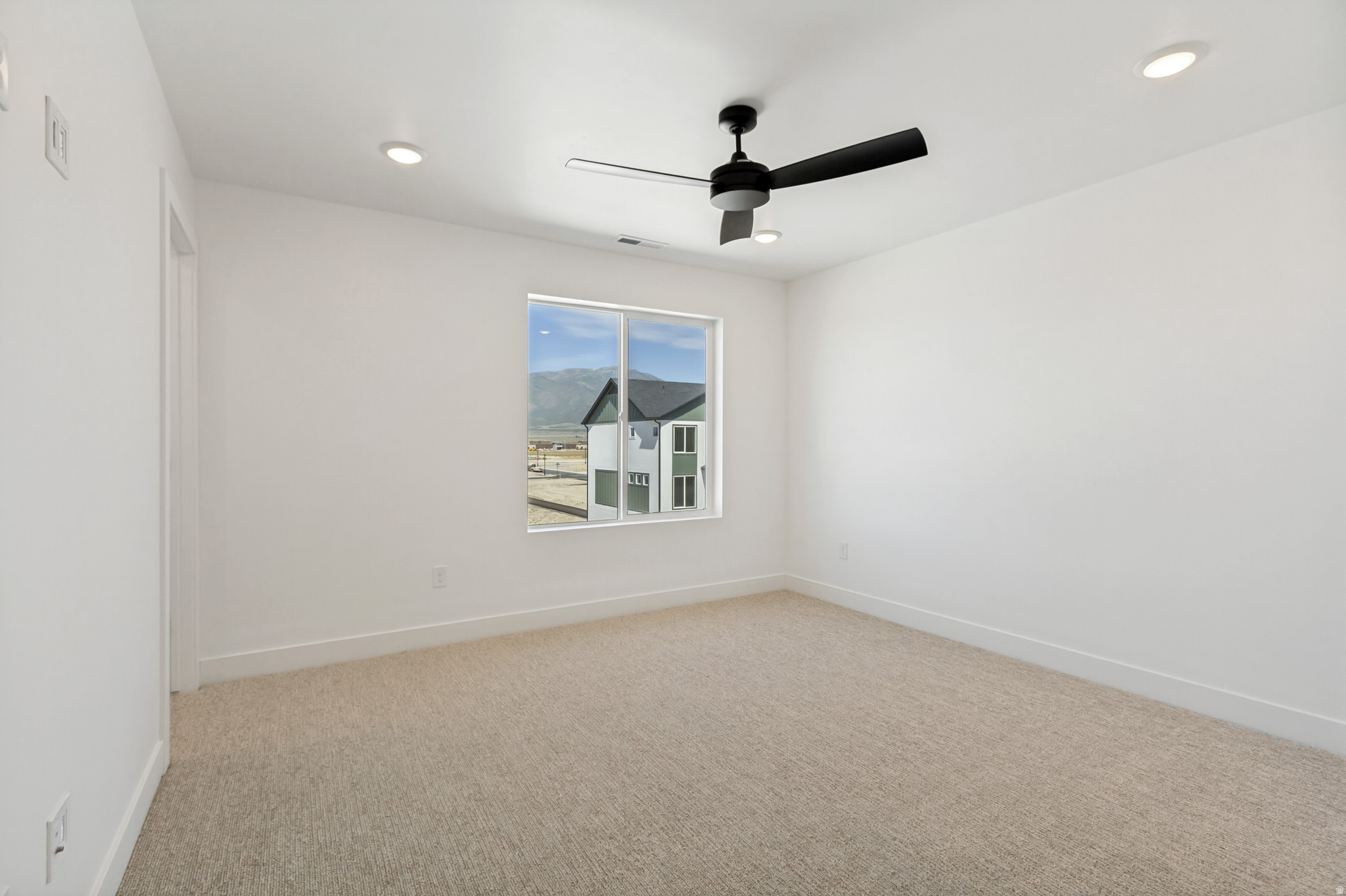 TOWNS AT BRYLEE FARMS - Residential