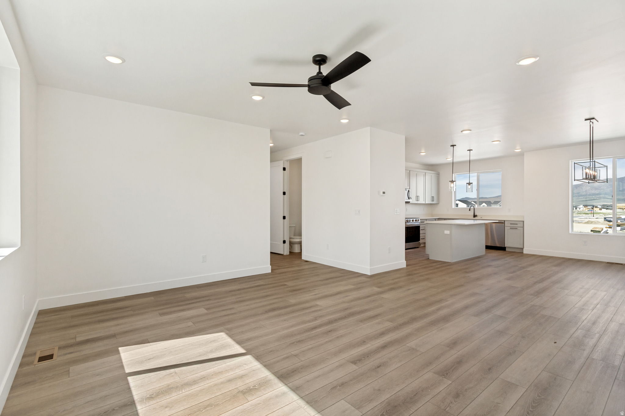 TOWNS AT BRYLEE FARMS - Residential