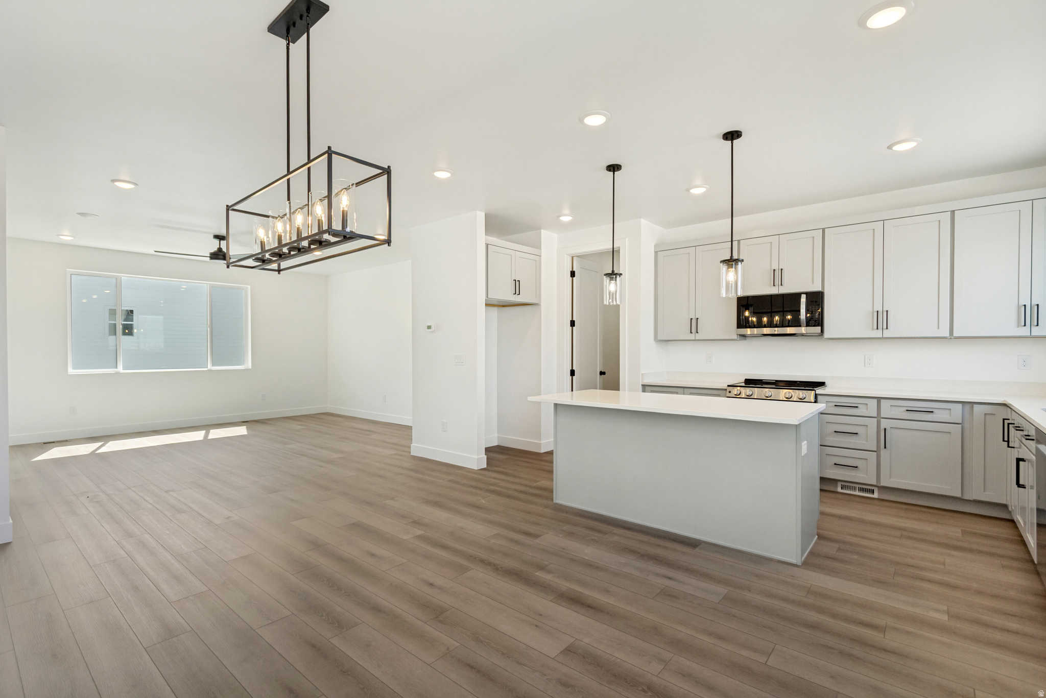TOWNS AT BRYLEE FARMS - Residential