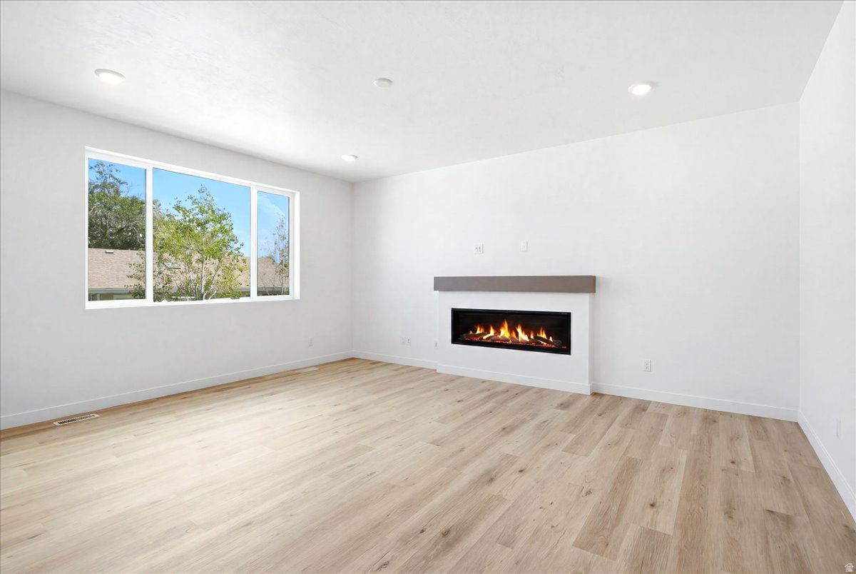 KIOWA COURT - Residential