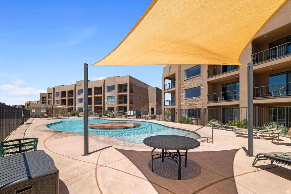 VILLAS AT SAND HOLLOW PH 4 - Residential
