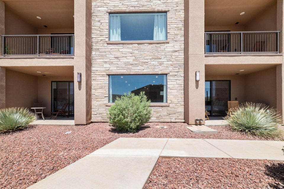 VILLAS AT SAND HOLLOW PH 4 - Residential